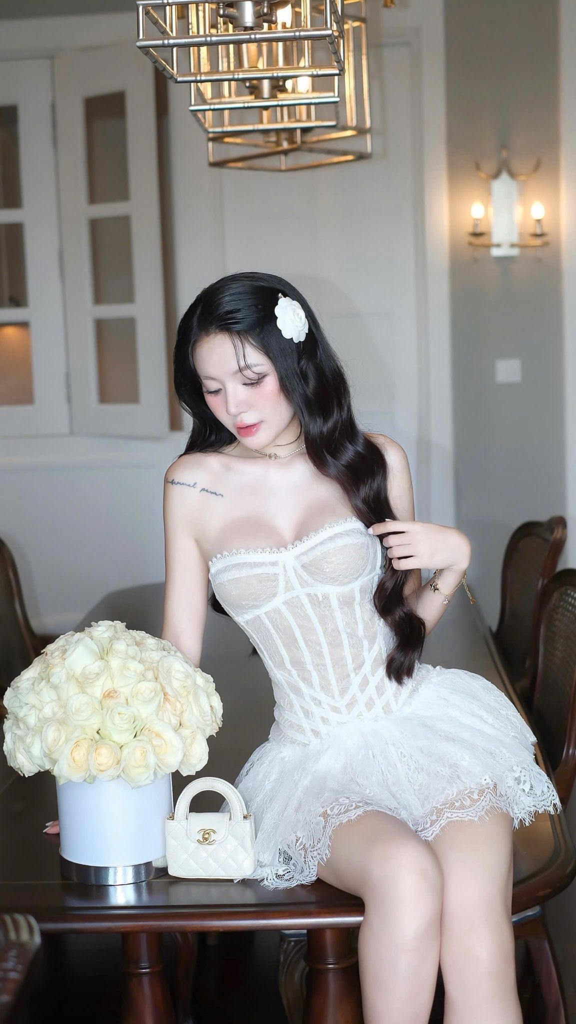 Đầm Cup Lưới Ren Kim Sa