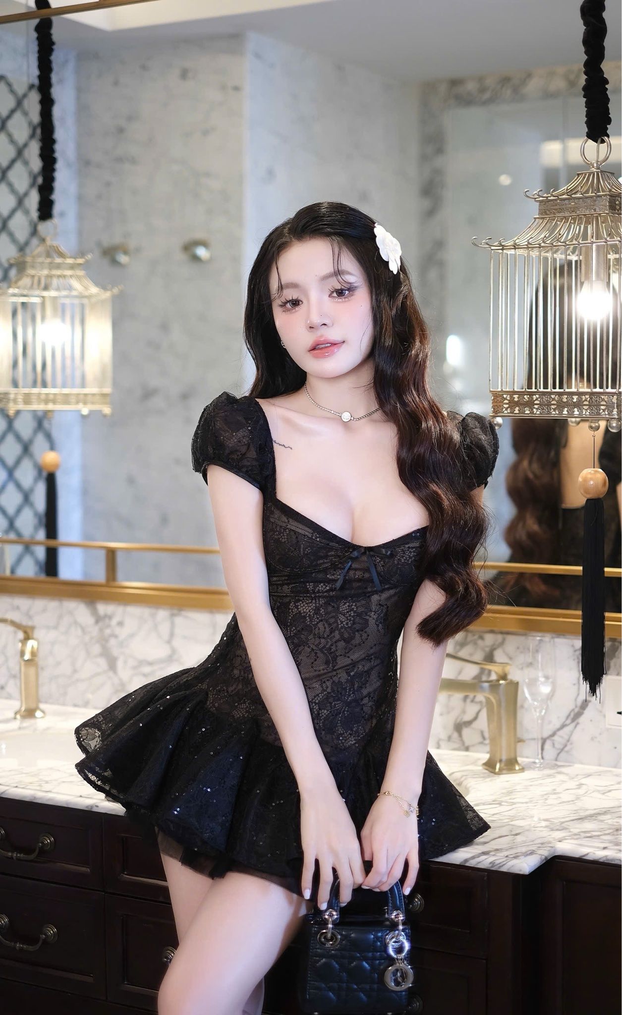 Đầm Lưới Ren Bèo Đính Nơ
