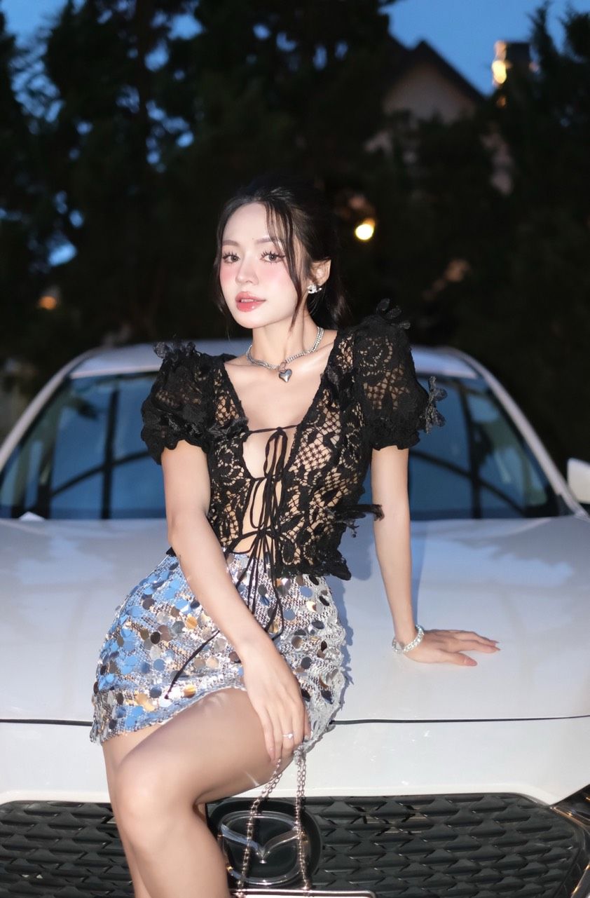 Áo Ren Tay Phồng Đan Dây