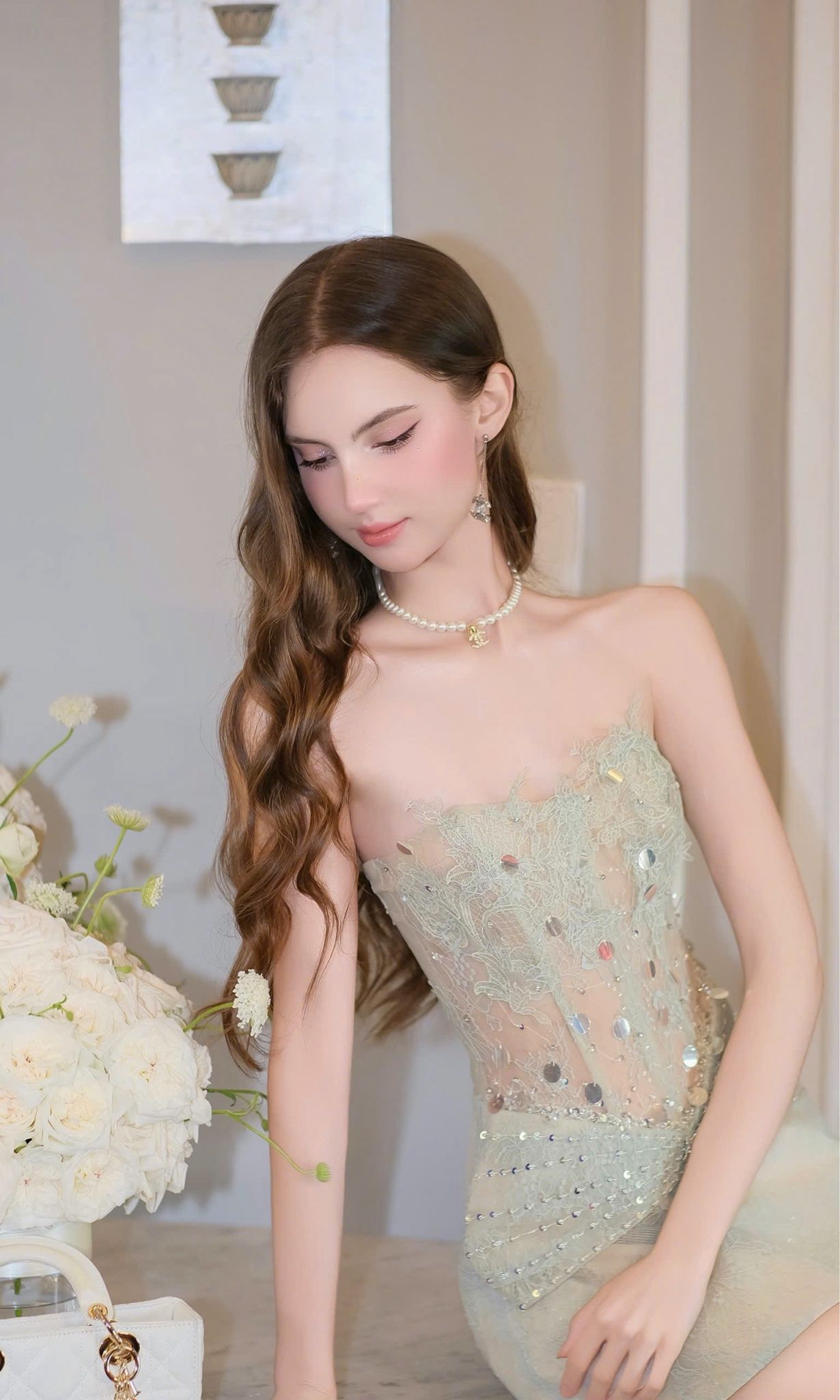 Đầm Cup Kết Châu Kèm Charm