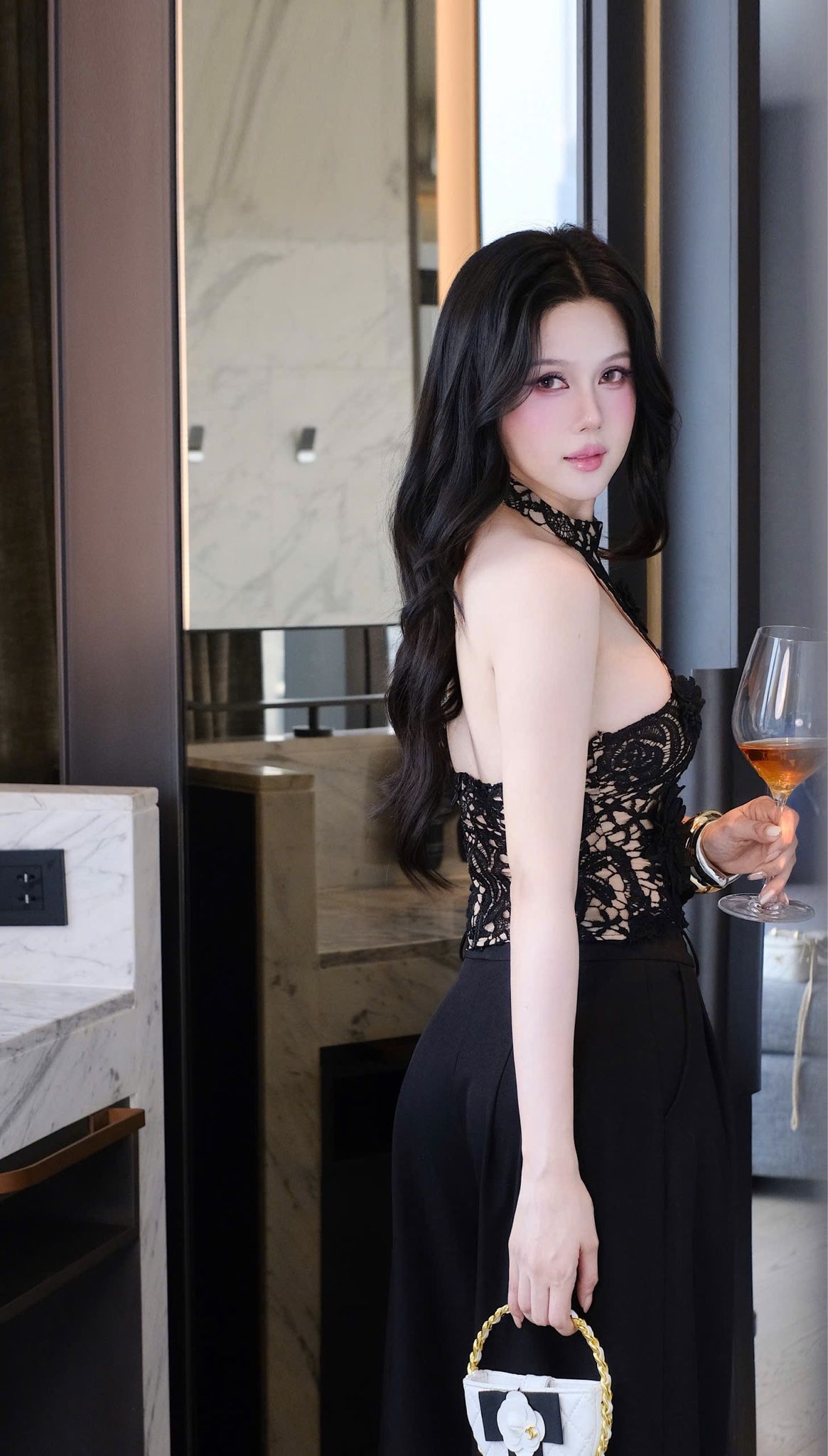 Áo Yếm Ren Kết Hoa