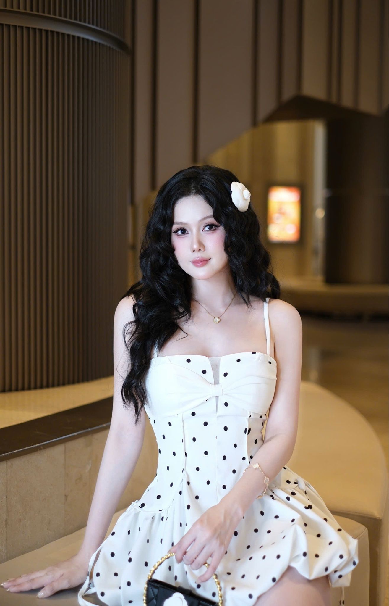 Đầm Tùng Bí Đính Nơ