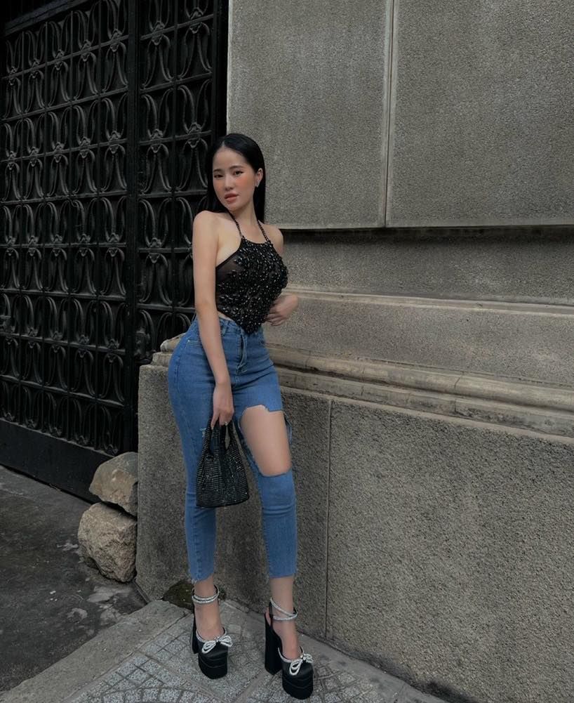 Áo Yếm Lưới Đính Đá