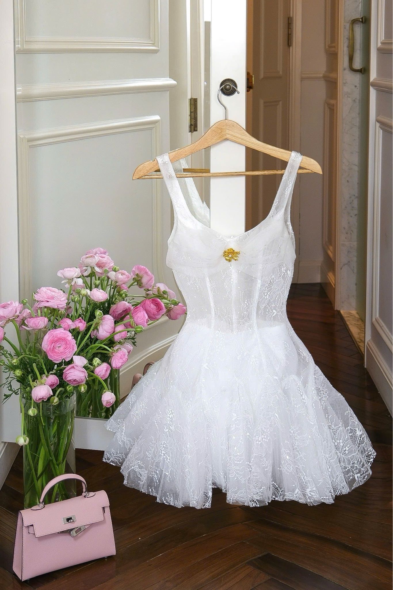Đầm Lưới Ren 2S Kèm Charm