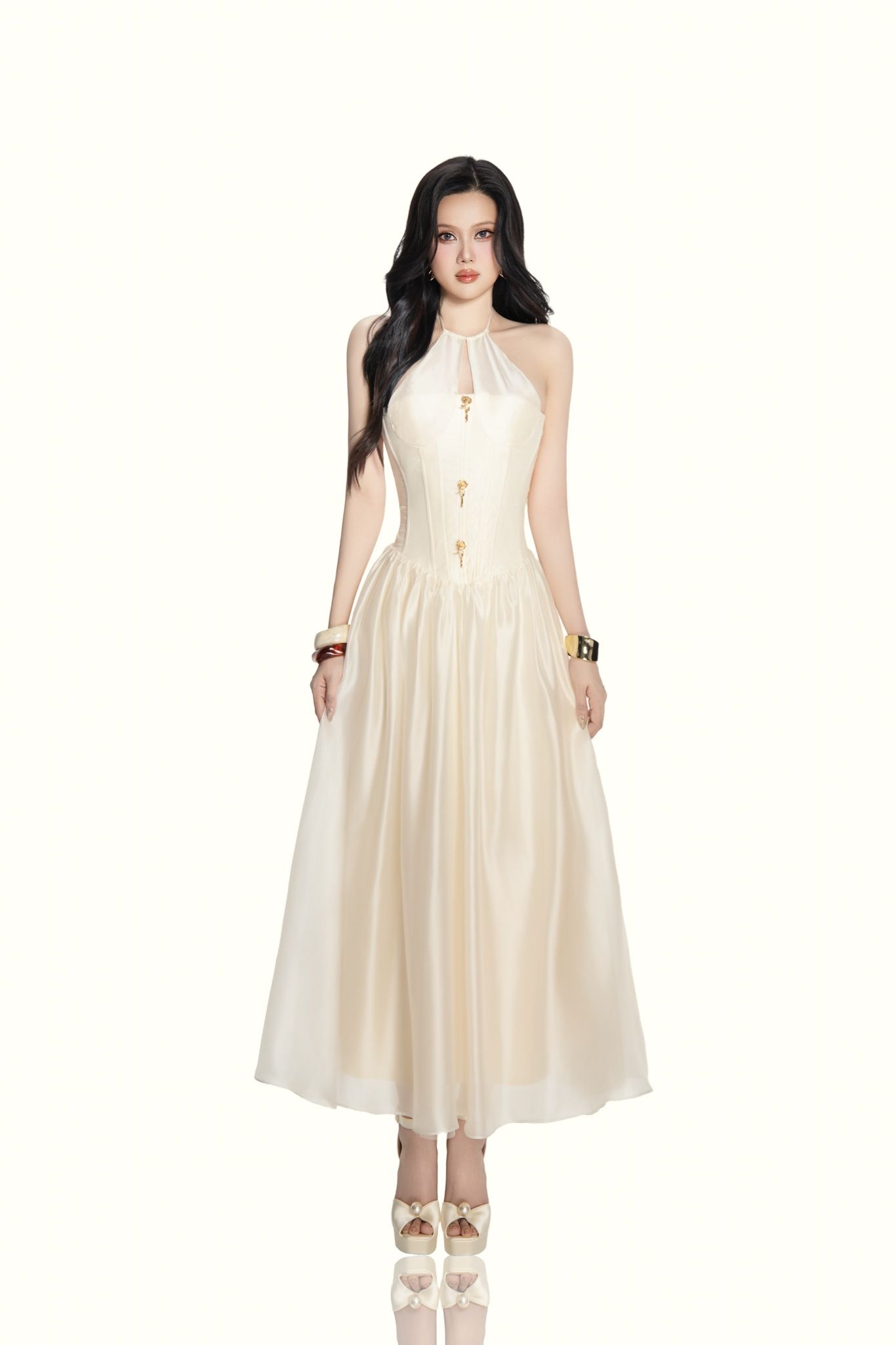 Maxi Voan Yếm Kèm Charm