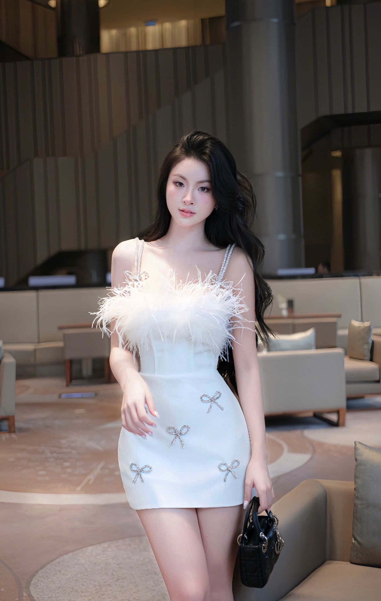 Body Lông Vũ Đính Nơ Đá