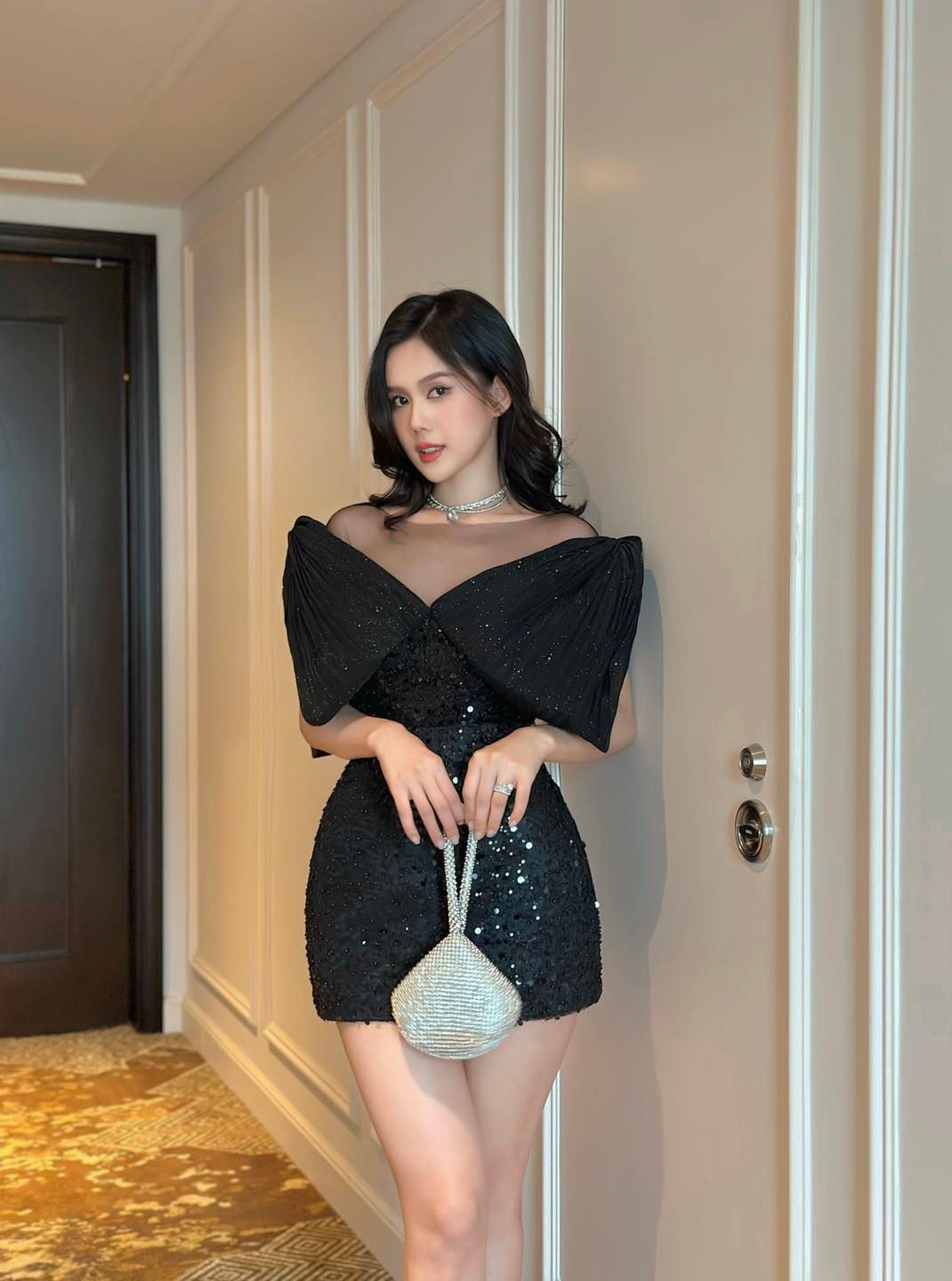 Đầm Kim Sa Nơ 2 Bên