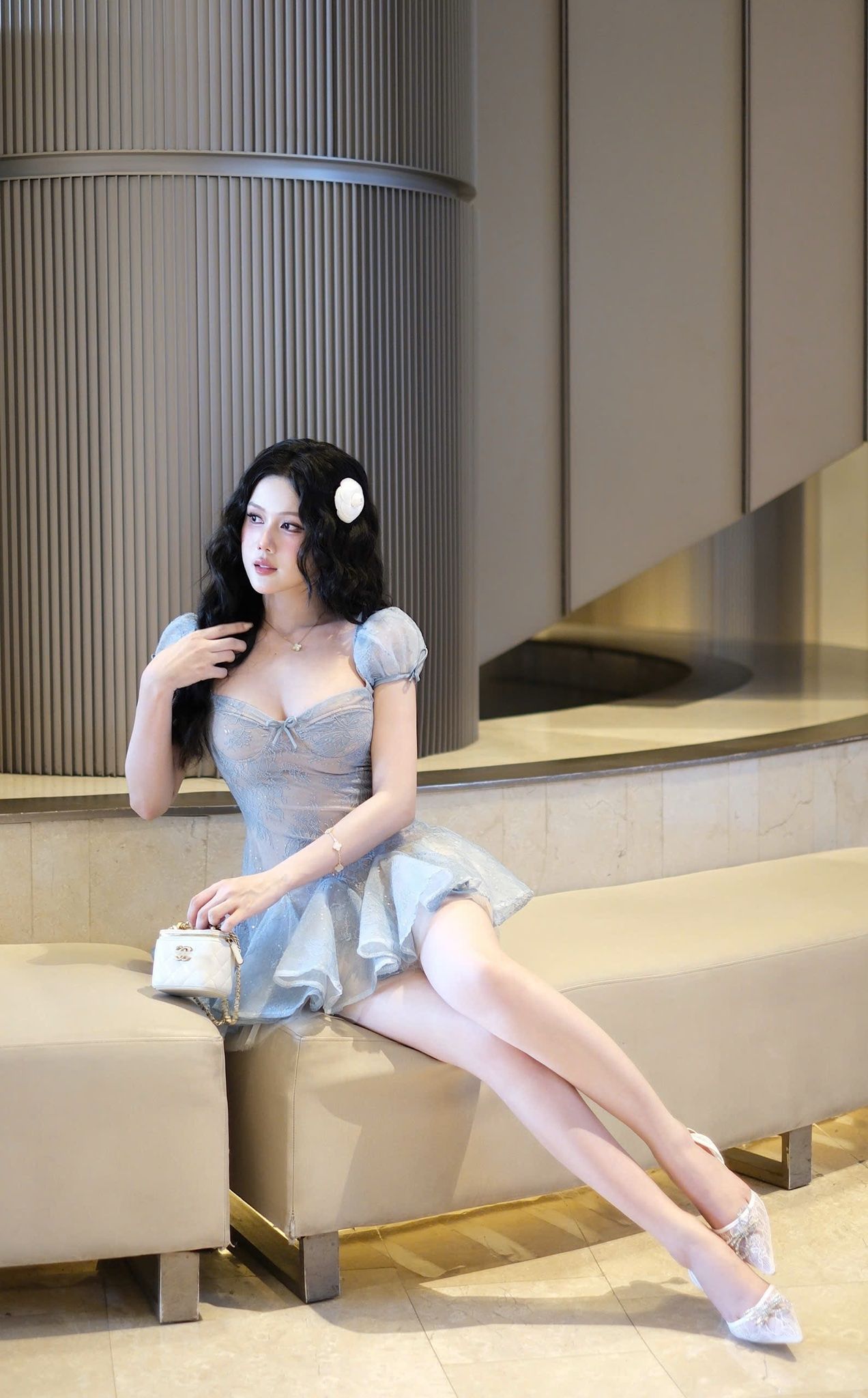 Đầm Lưới Ren Bèo Đính Nơ