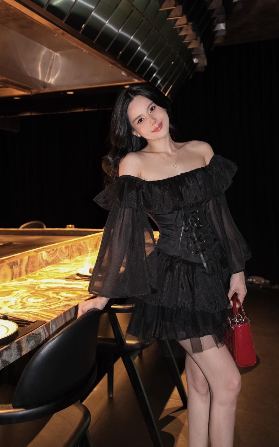 Đầm Xòe Bèo Bẹt Vai Đan Dây