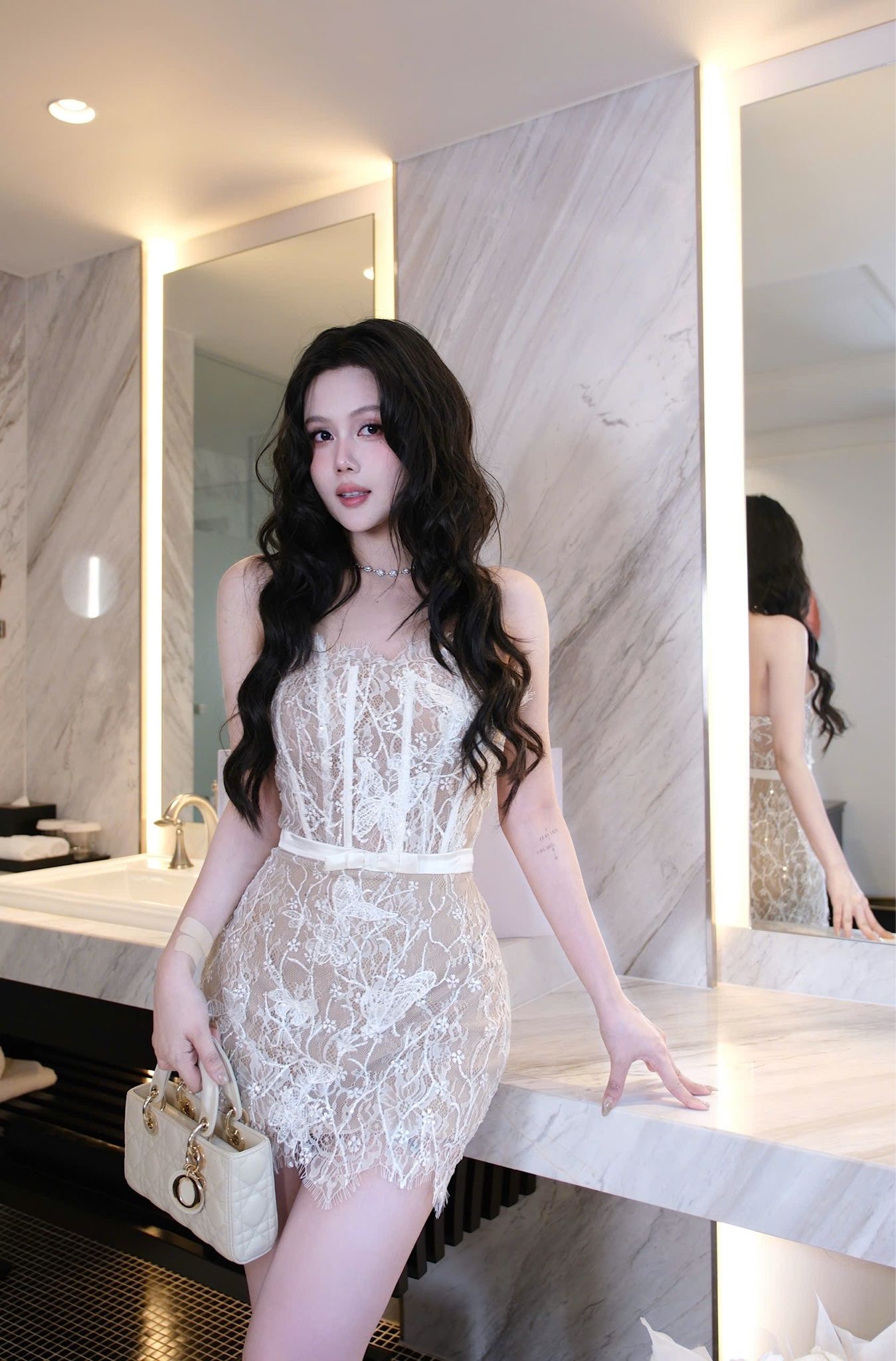 Đầm Cup Kết Bướm Đính Nơ