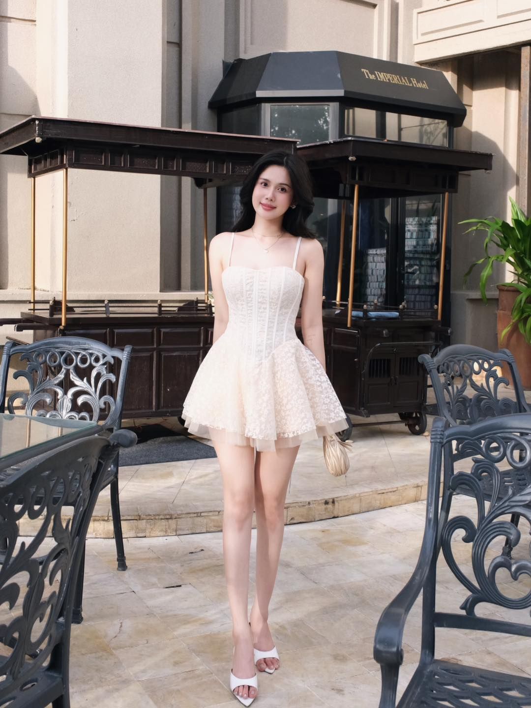 Đầm 2S Xòe Ren Lưới