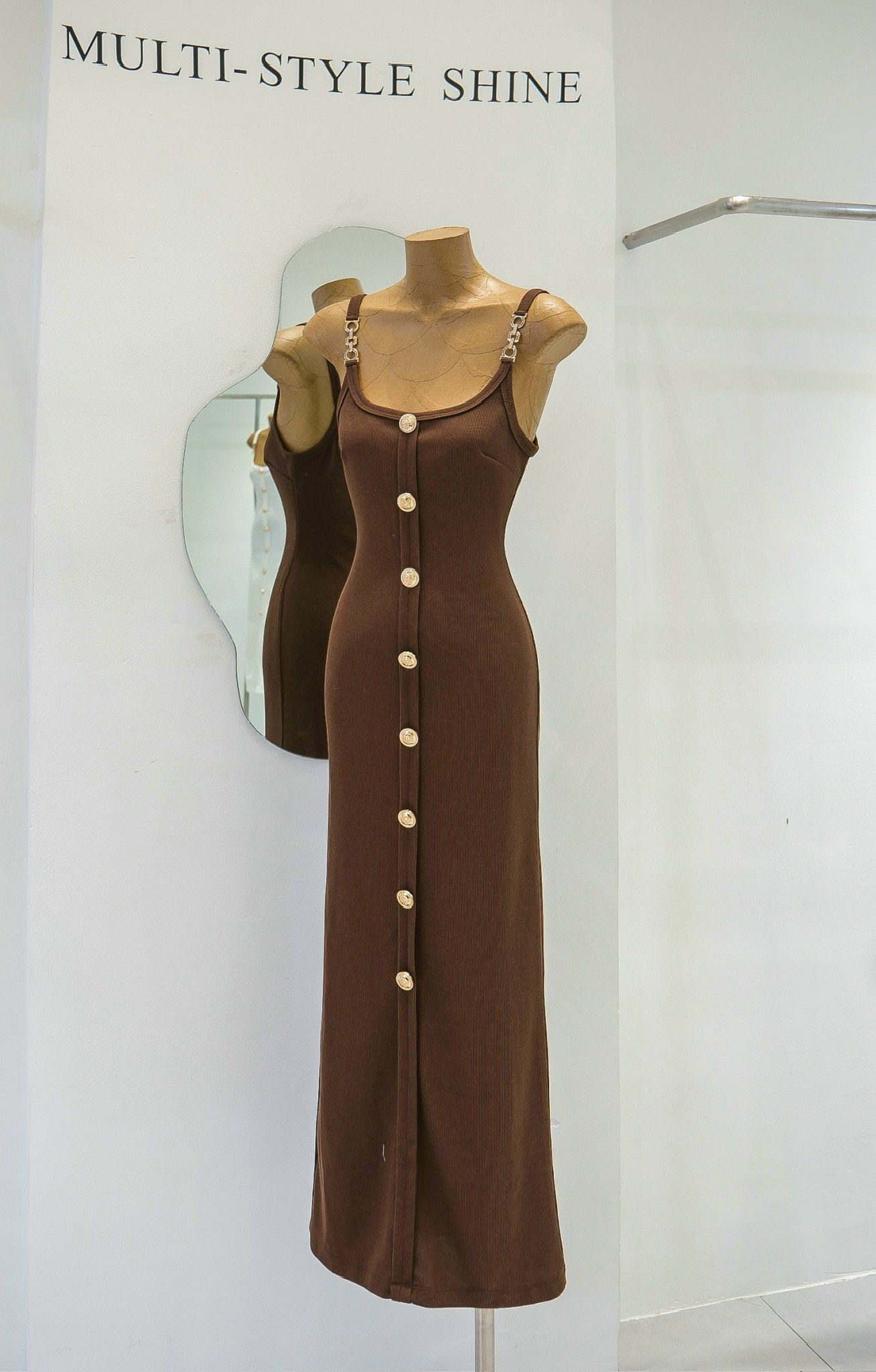 Đầm Thun 2S Nút Vàng
