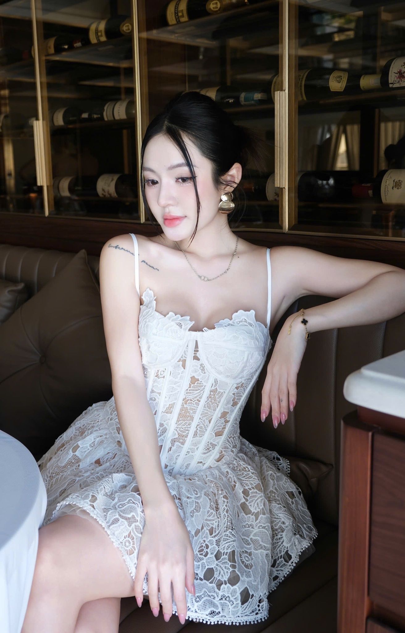 Đầm 2S Ren Nền Hoa