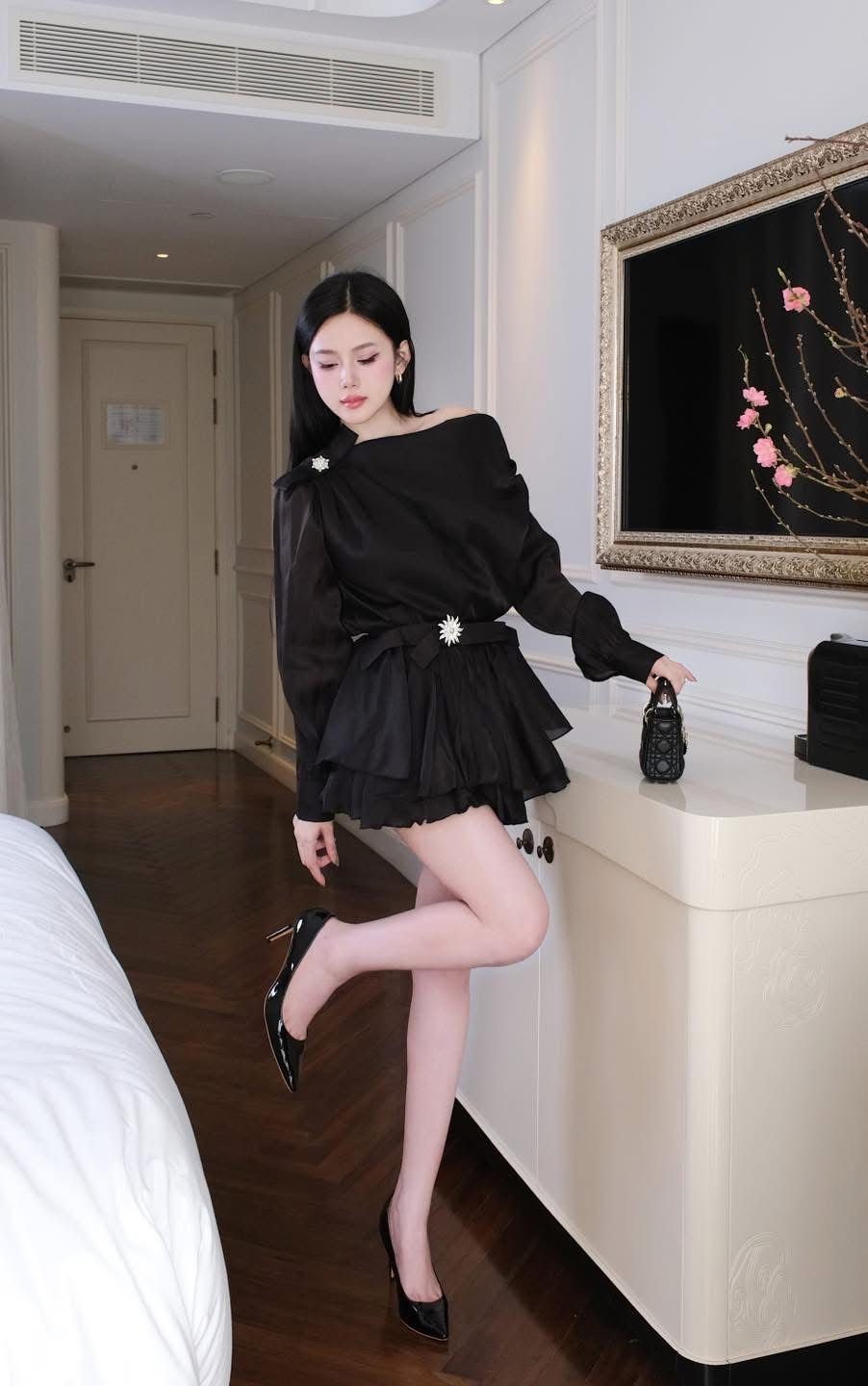 Set Voan Lệch Vai TD