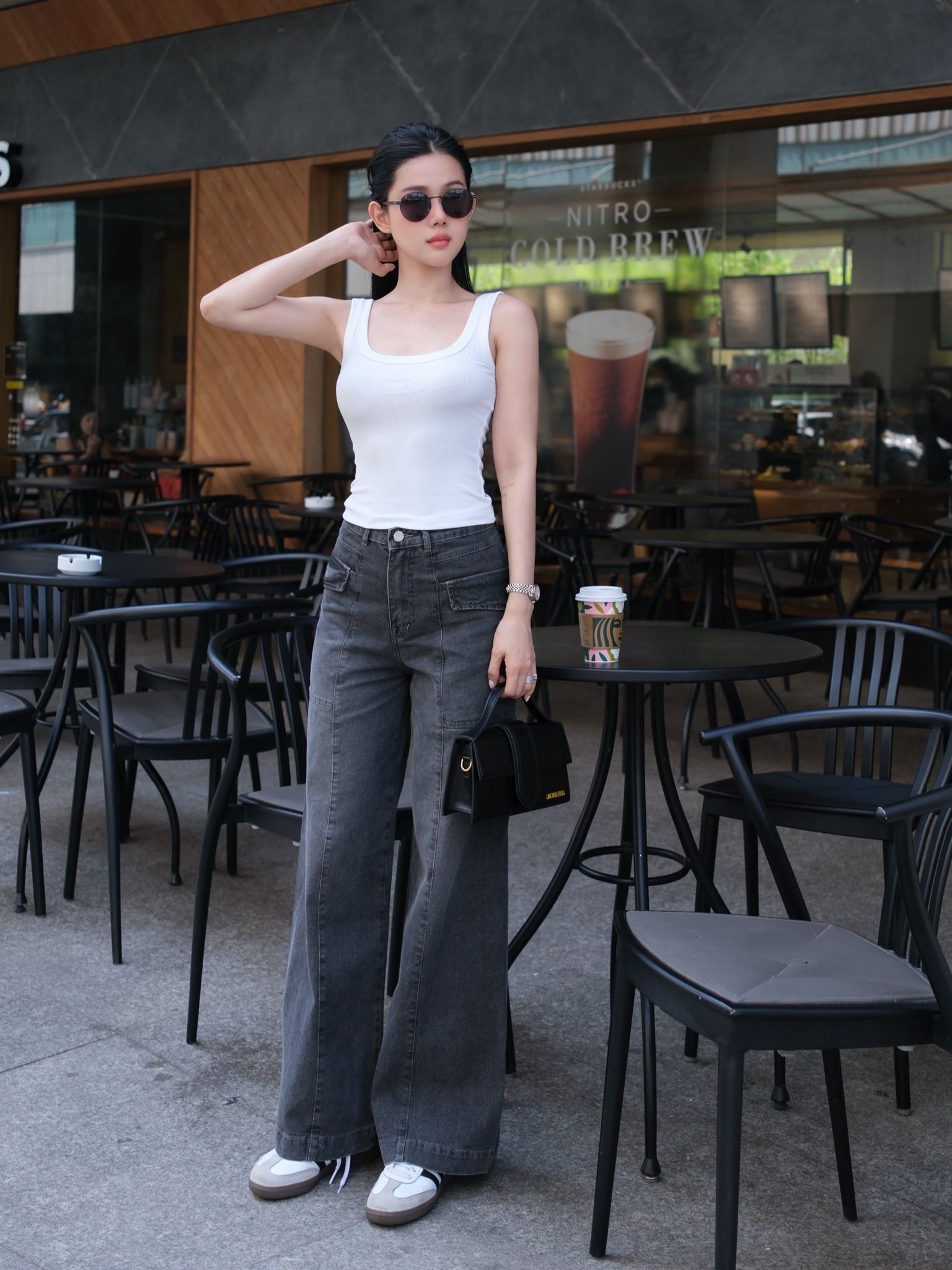 Áo Thun Gân 2s Cổ U