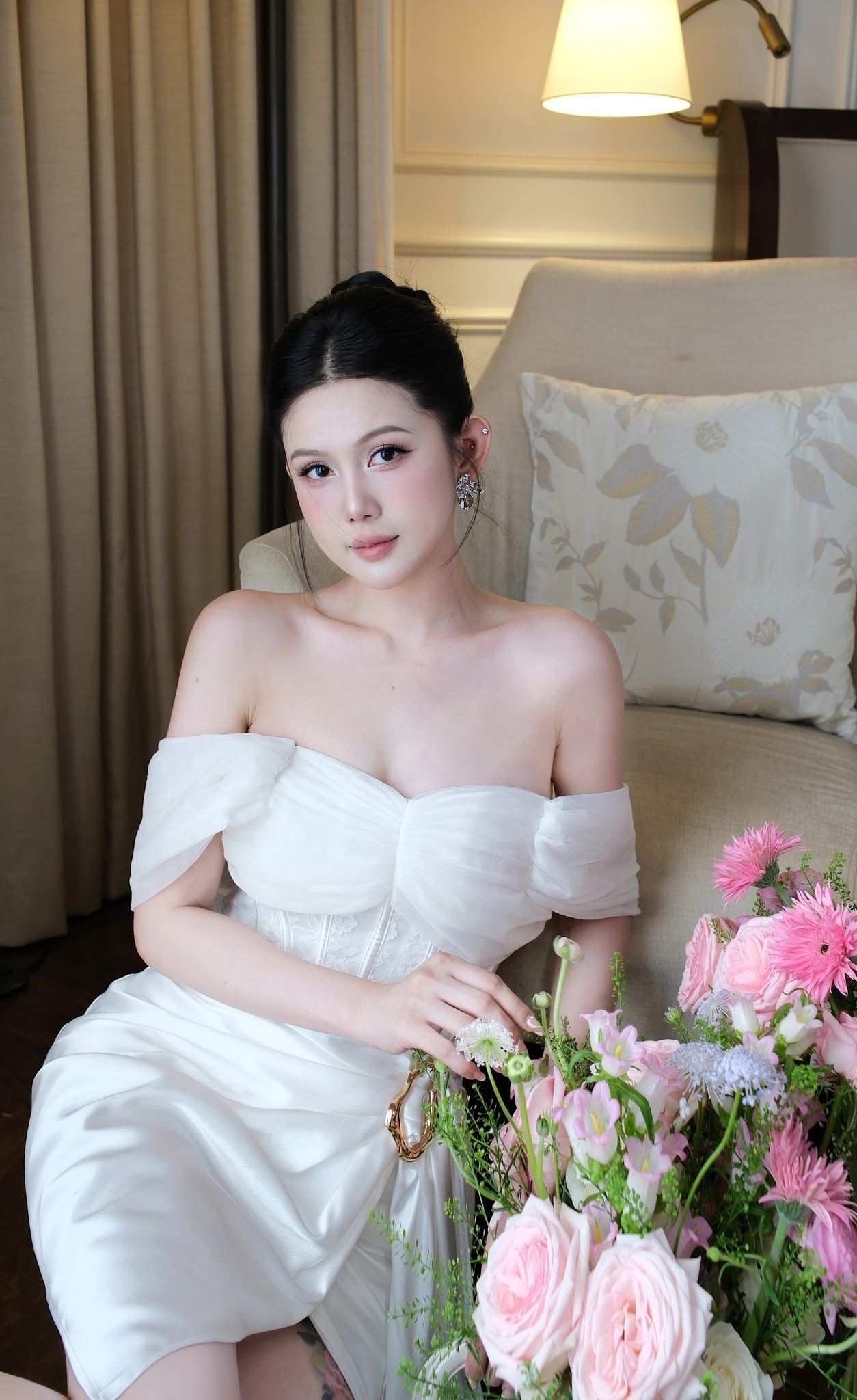 Đầm Lưới Bẹt Vai Phối Lụa