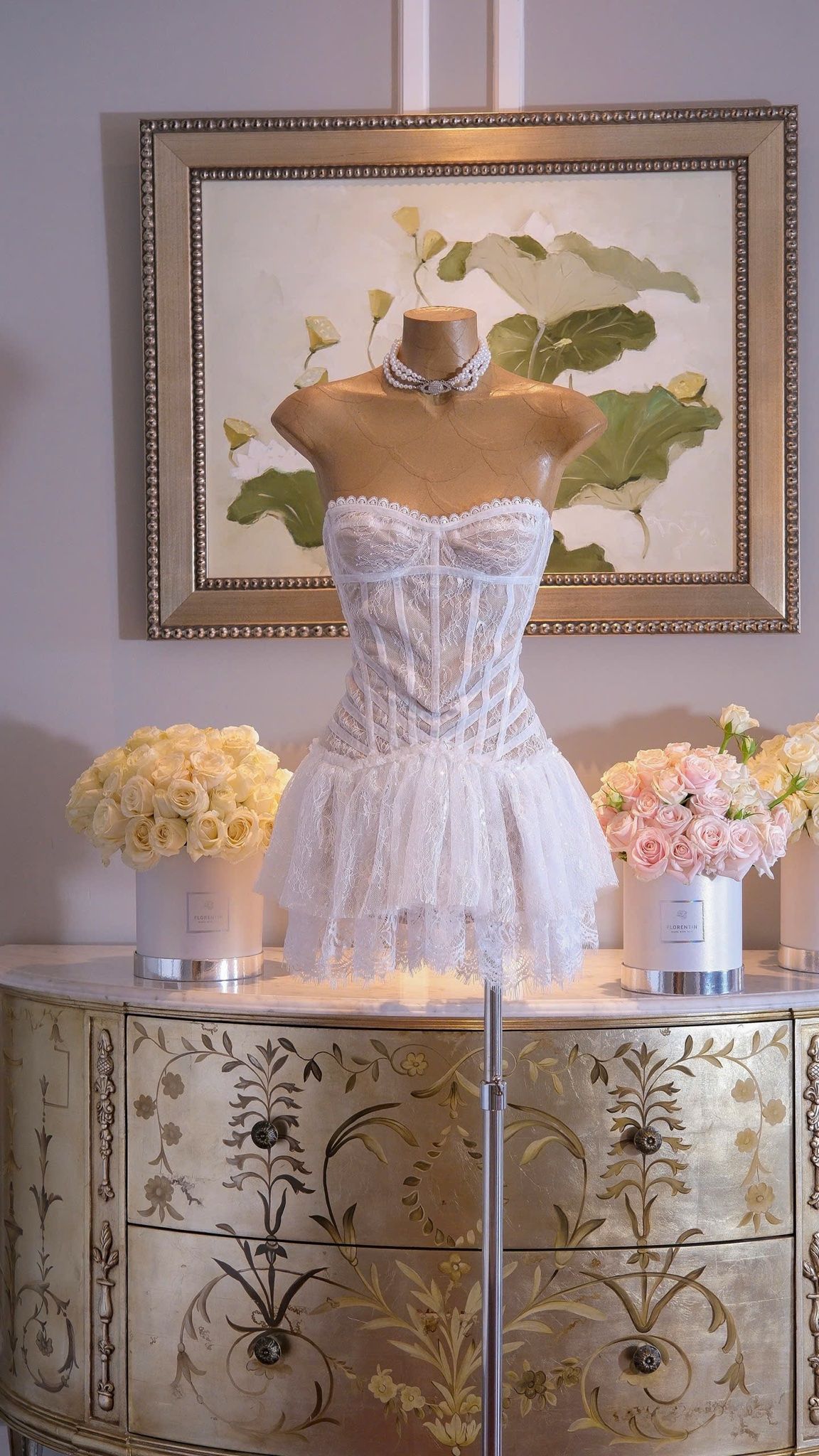 Đầm Cup Lưới Ren Kim Sa