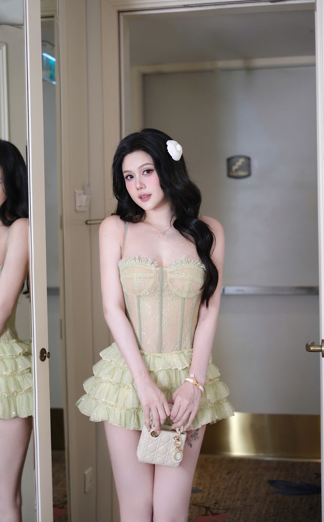 Đầm Ren Tầng Bèo