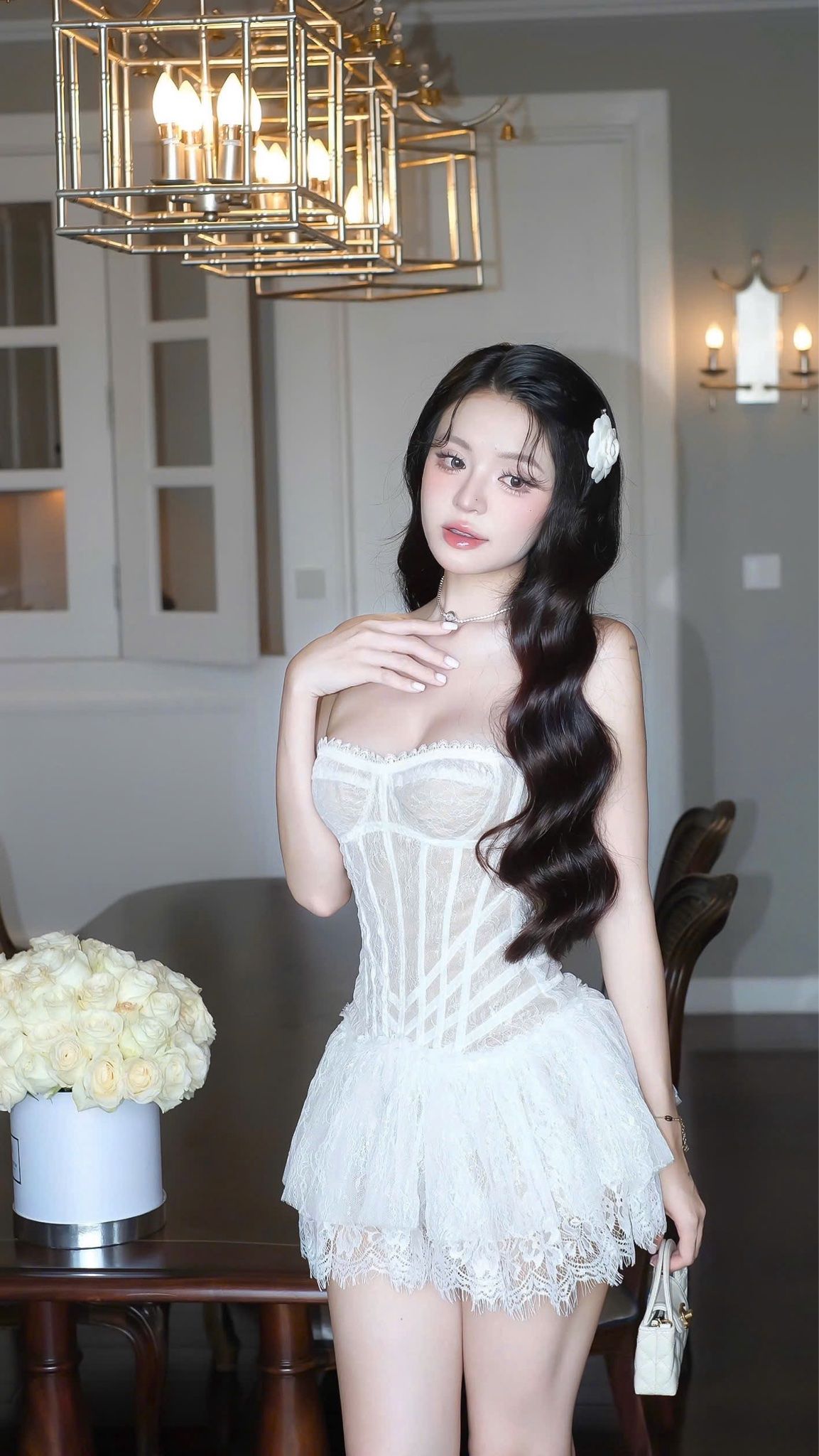 Đầm Cup Lưới Ren Kim Sa