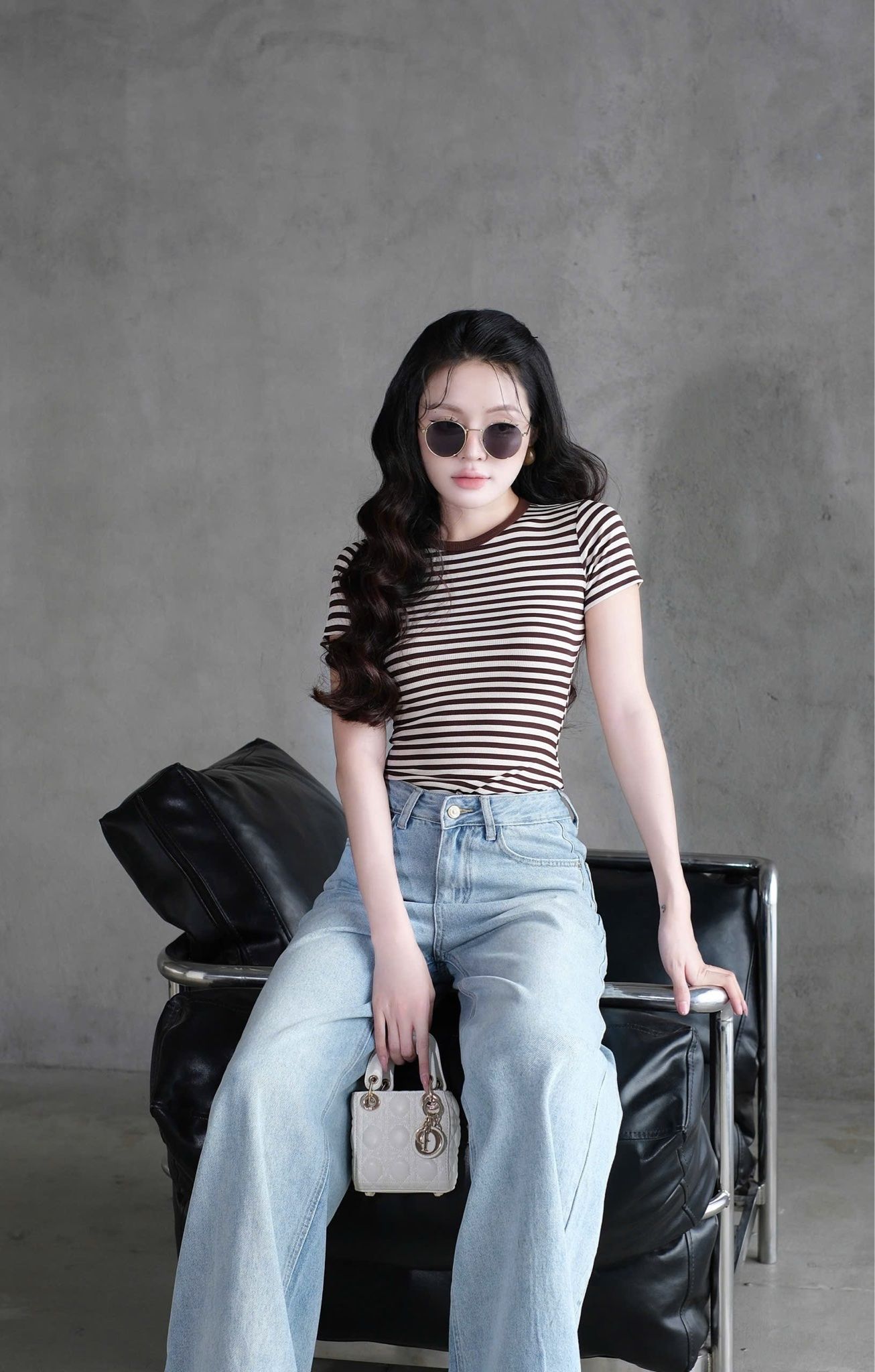 Quần Jean Ống Rộng Kèm Nịt