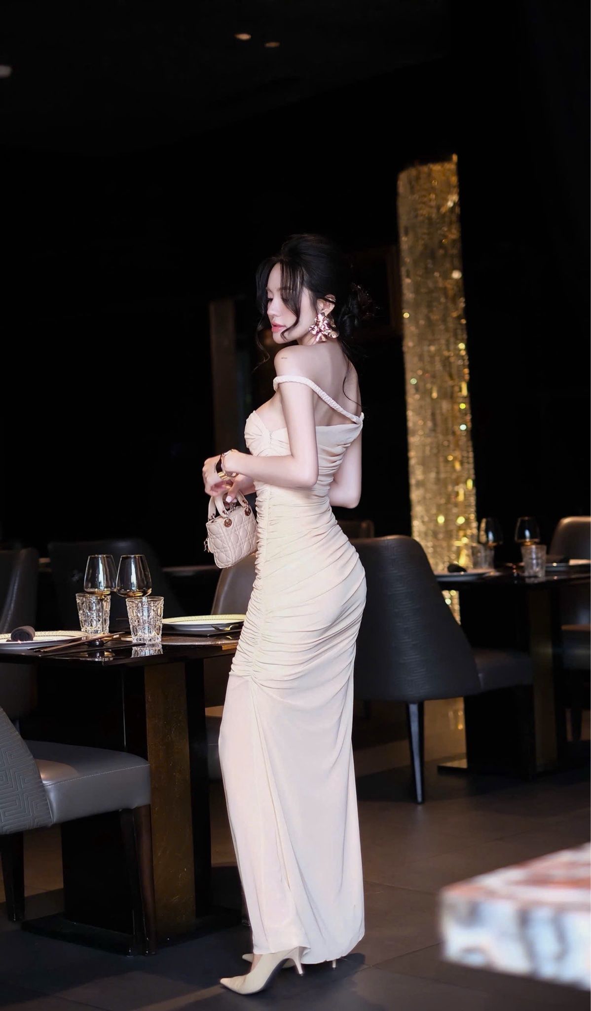 Đầm Thun Lưới Bính Chéo Vai