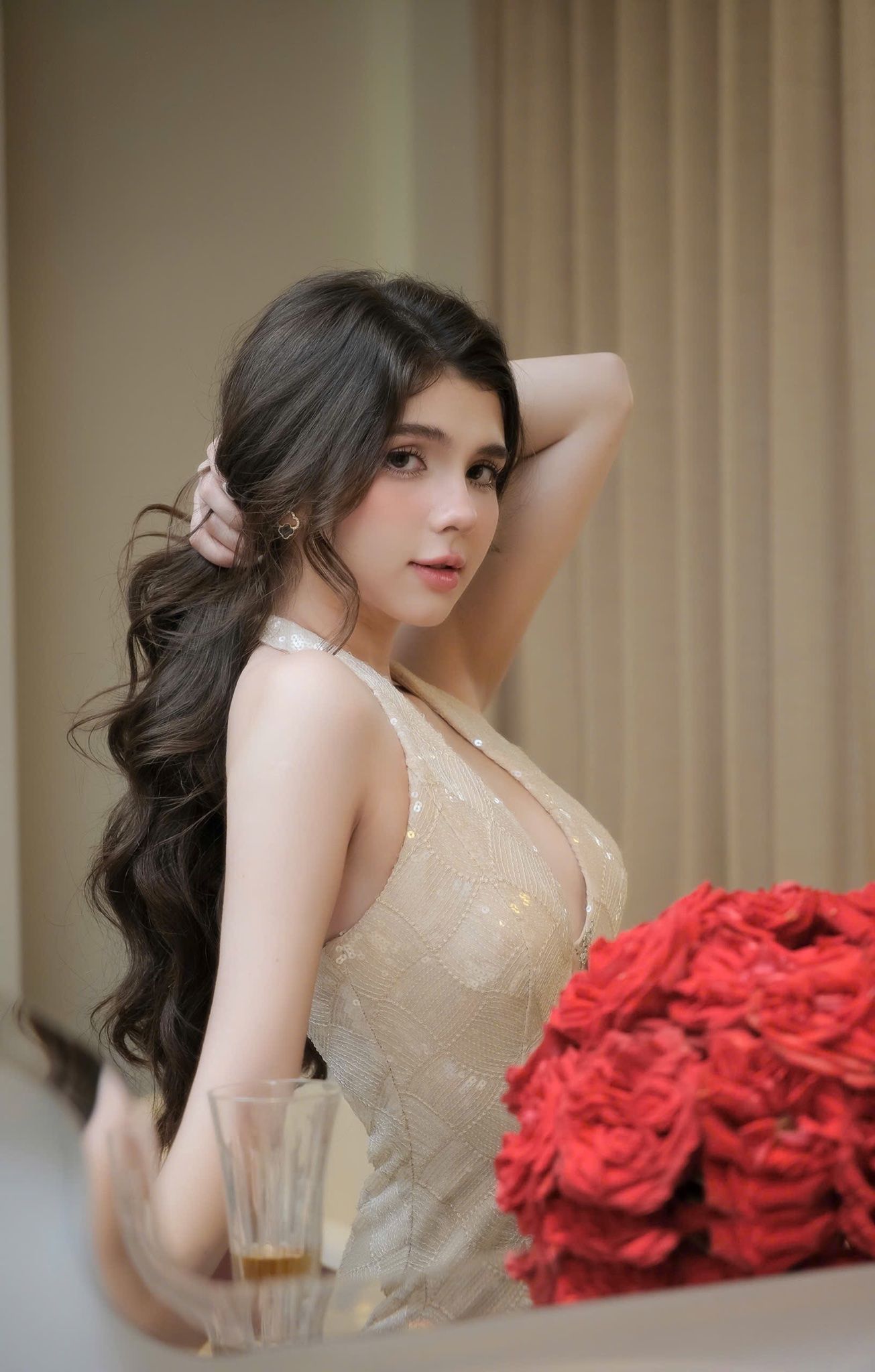 Đầm Kim Sa Phối Voan Kèm Charm