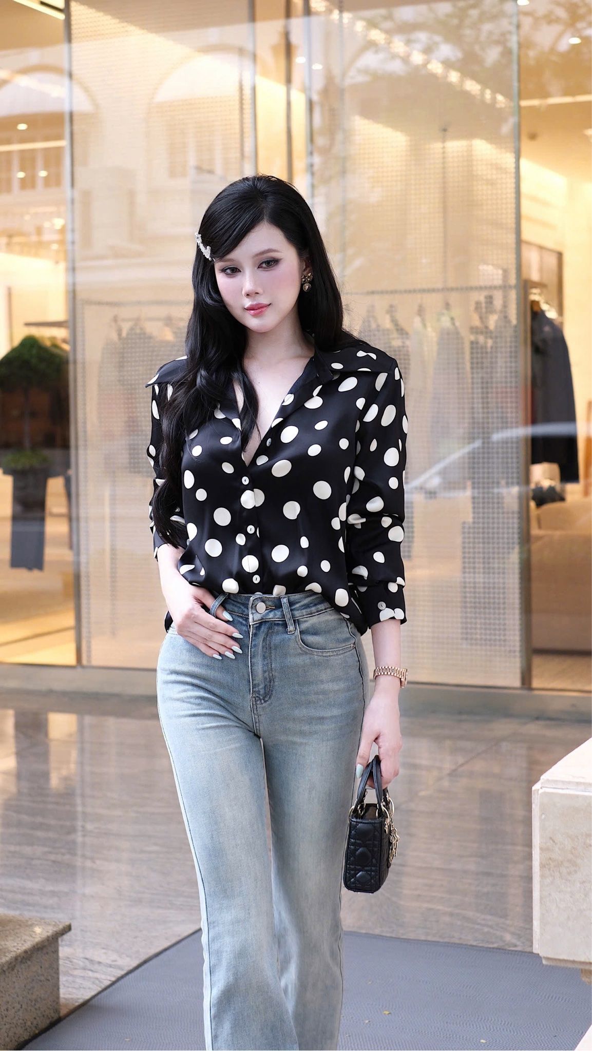 Áo SM Chấm Bi To