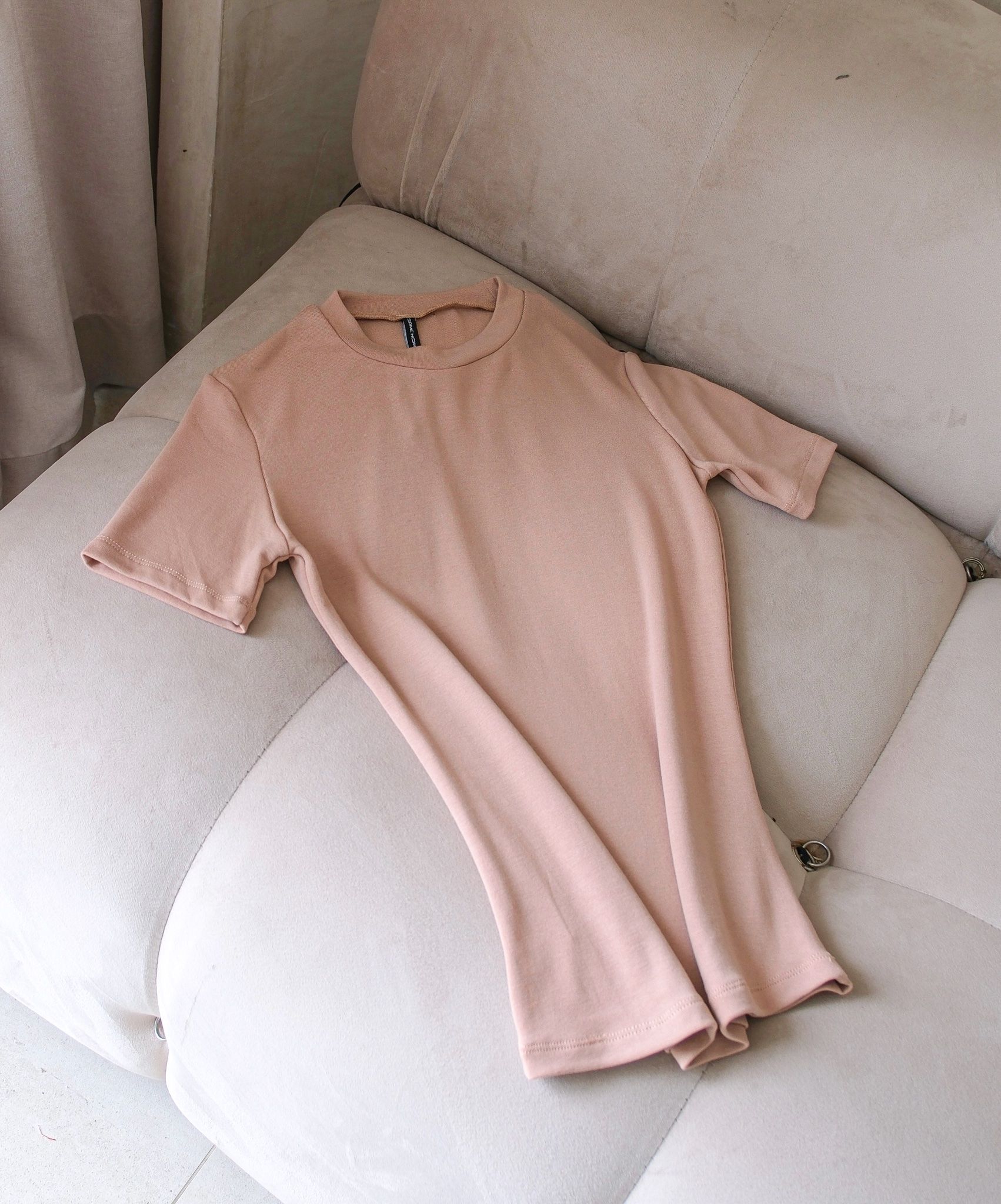 Áo Cổ Tròn Thun Trơn