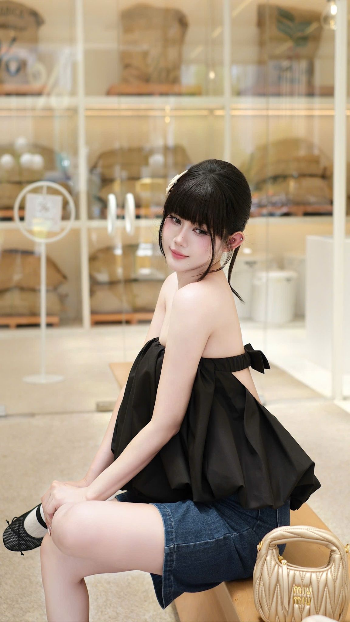 Áo Ống Hở Lưng Đính Nơ Sau