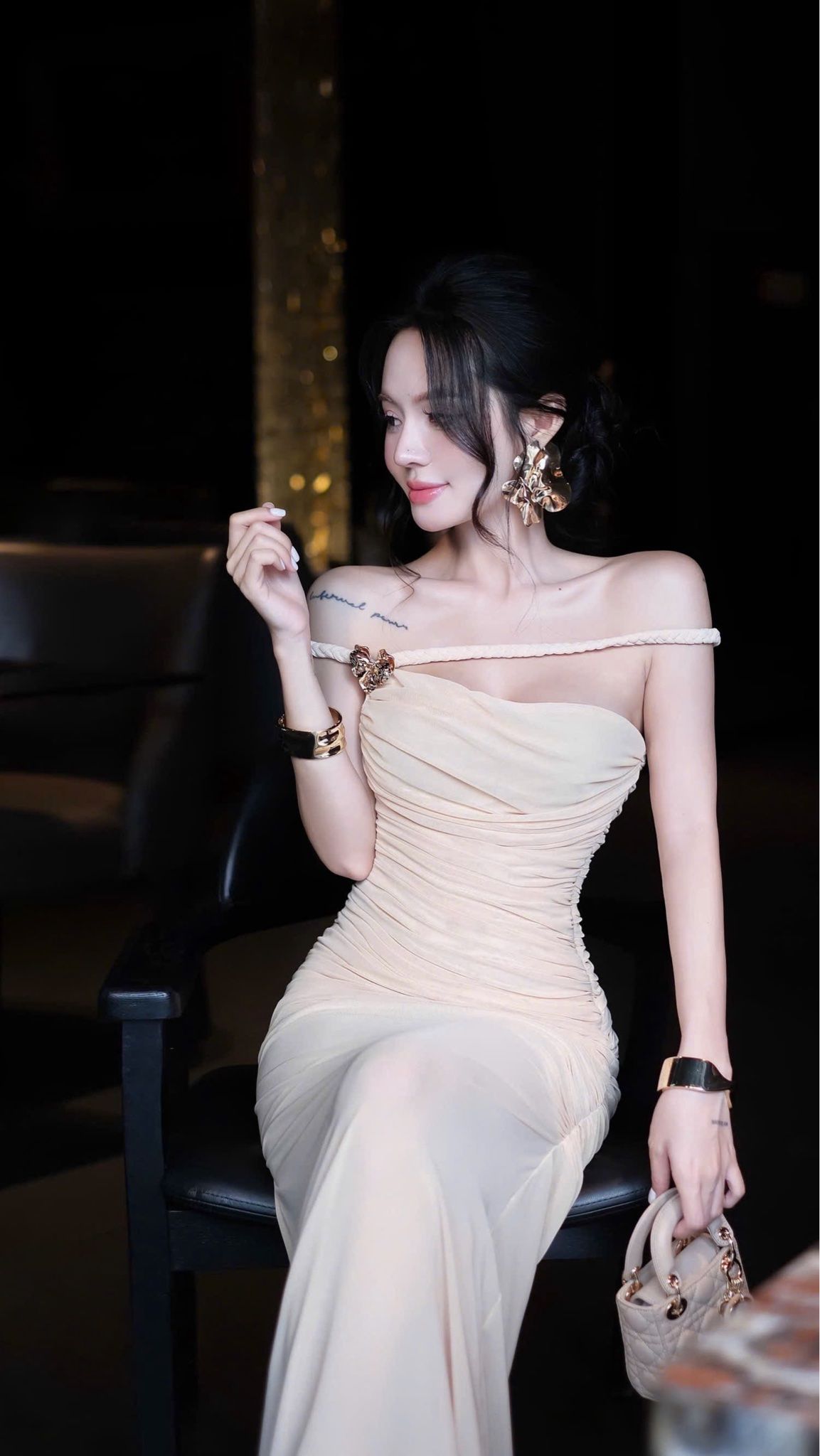 Đầm Thun Lưới Bính Chéo Vai