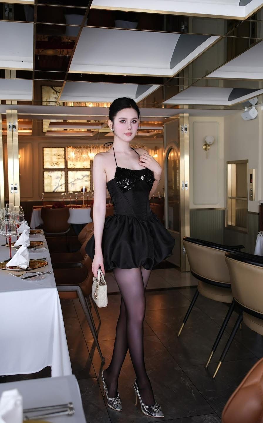 Đầm Yếm Bí kết Kim Sa