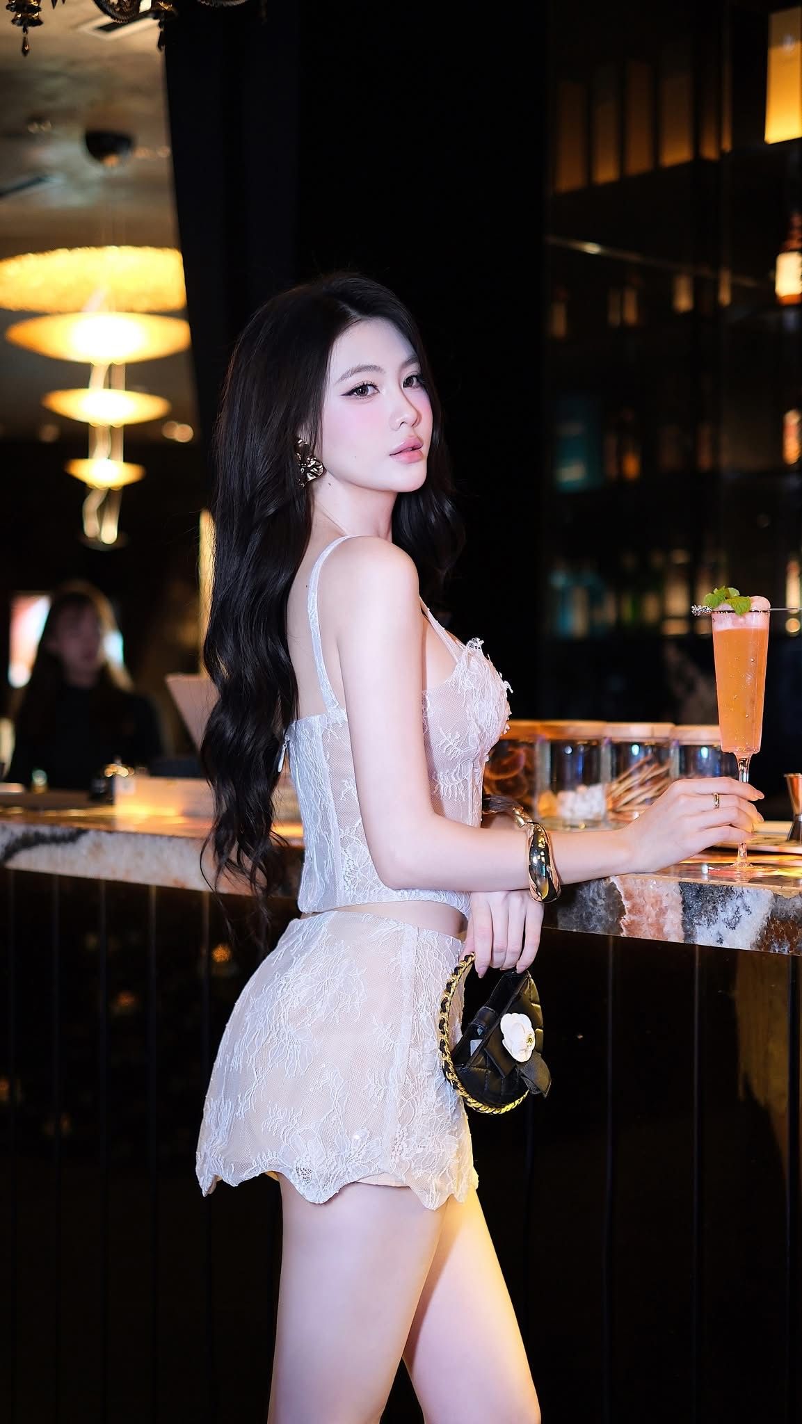 Set Ren Nền Hoa Đính Nơ