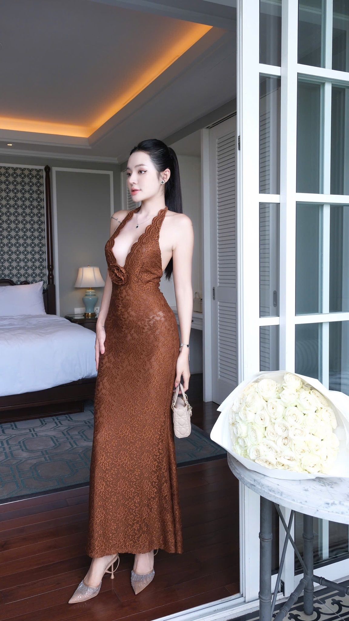 Đầm Ren Đuôi Cá Đính Bông