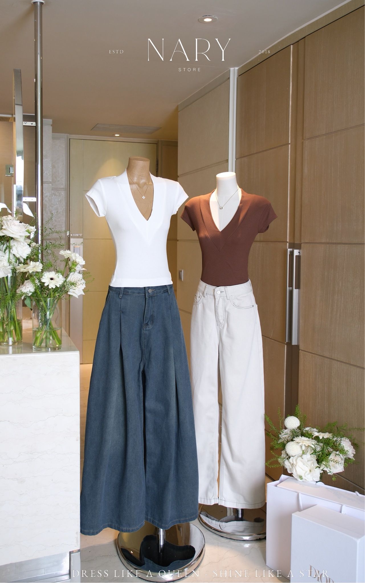 Áo Thun Cổ V Tay Con