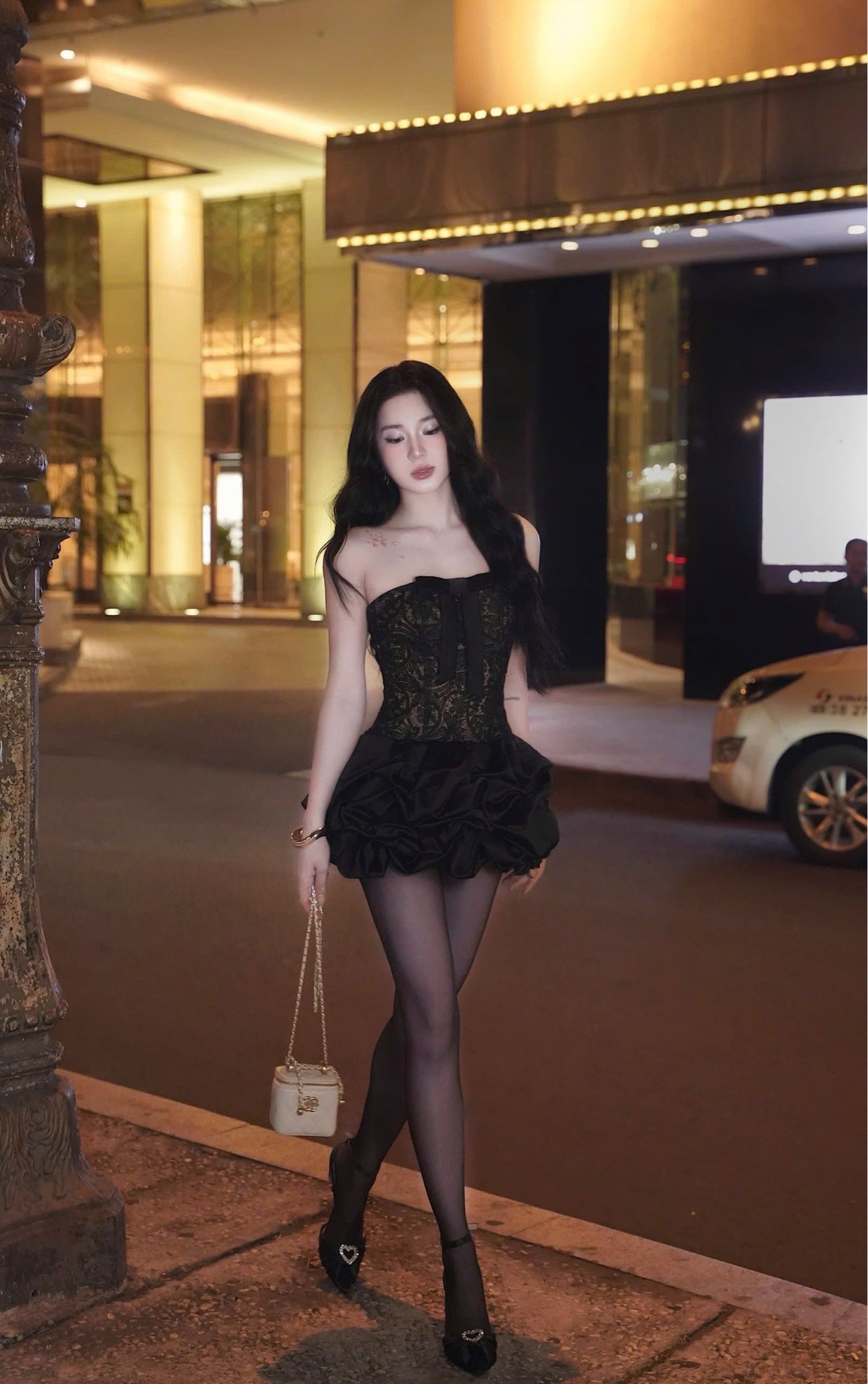 Đầm Cup Tùng Bí Đính Nơ