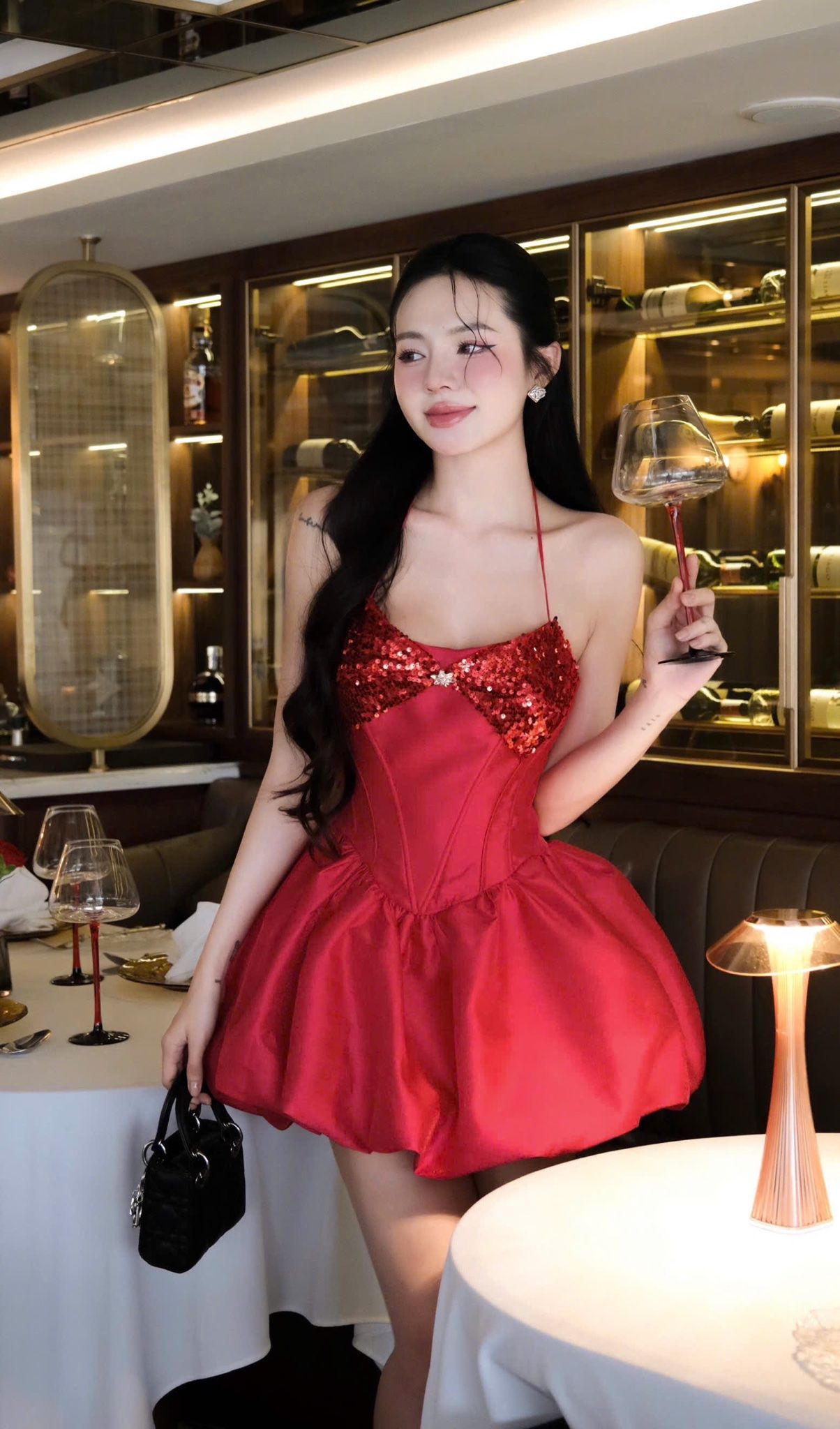 Đầm Yếm Bí kết Kim Sa