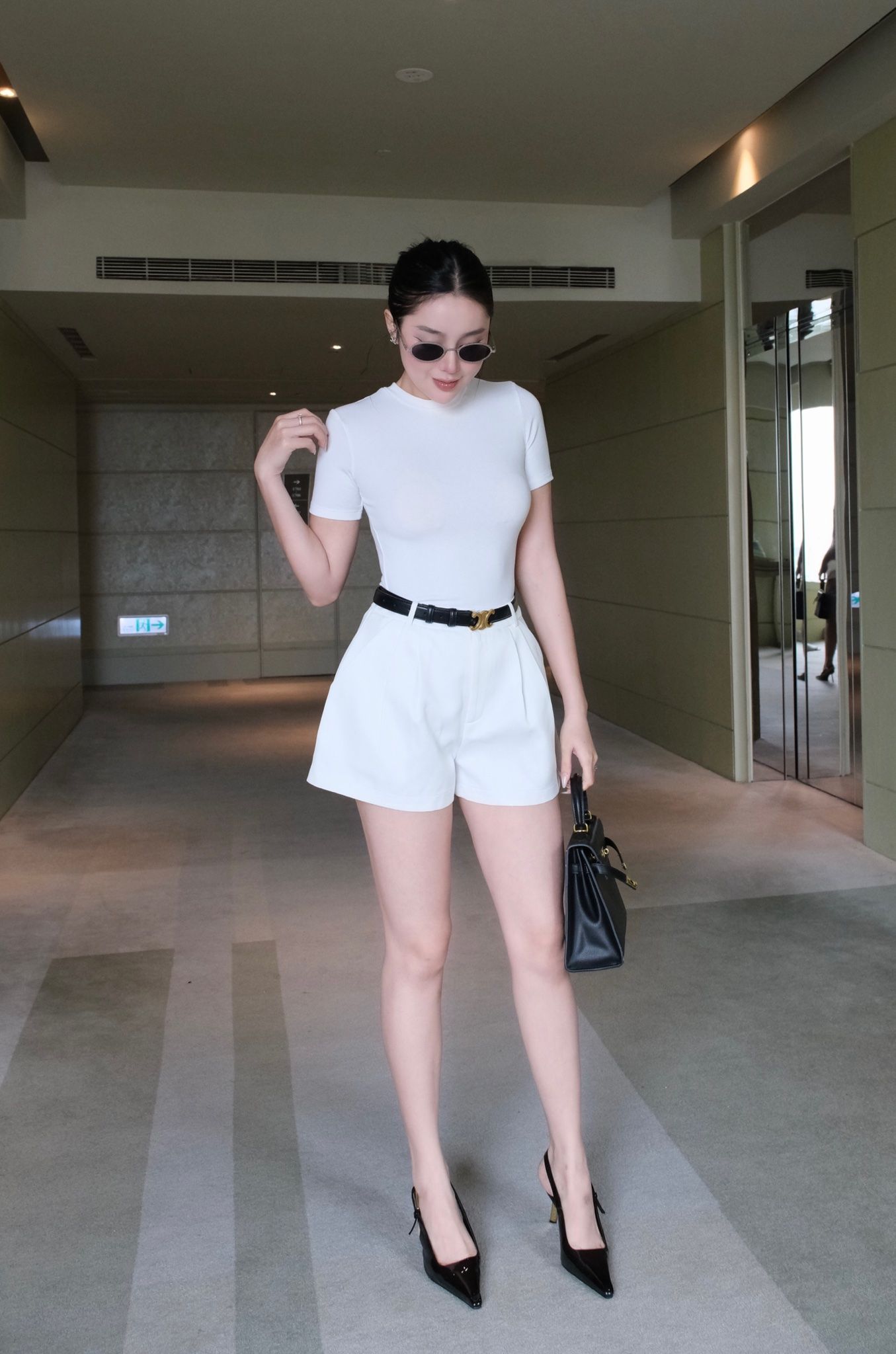 Áo Cổ Tròn Thun Trơn