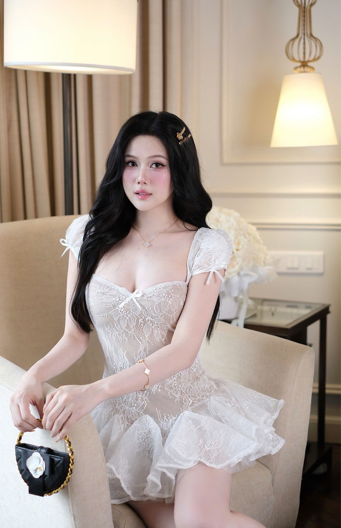 Đầm Lưới Ren Bèo Đính Nơ