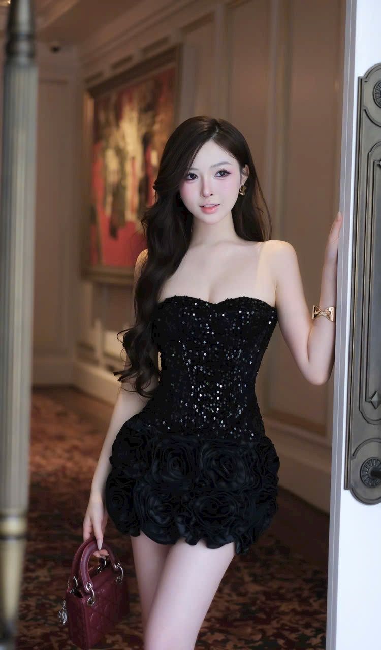 Đầm Cup Kim Sa Kết Bông