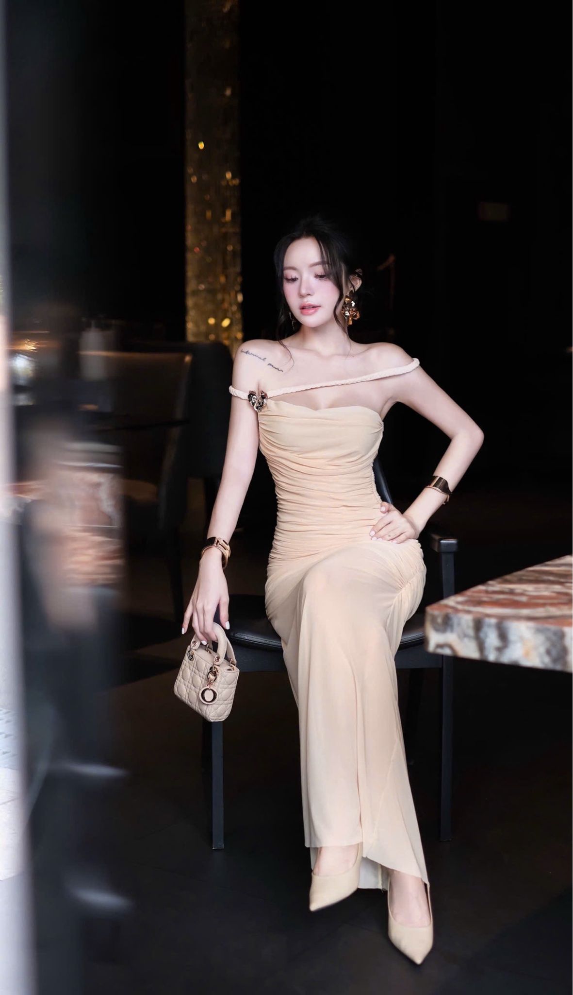 Đầm Thun Lưới Bính Chéo Vai