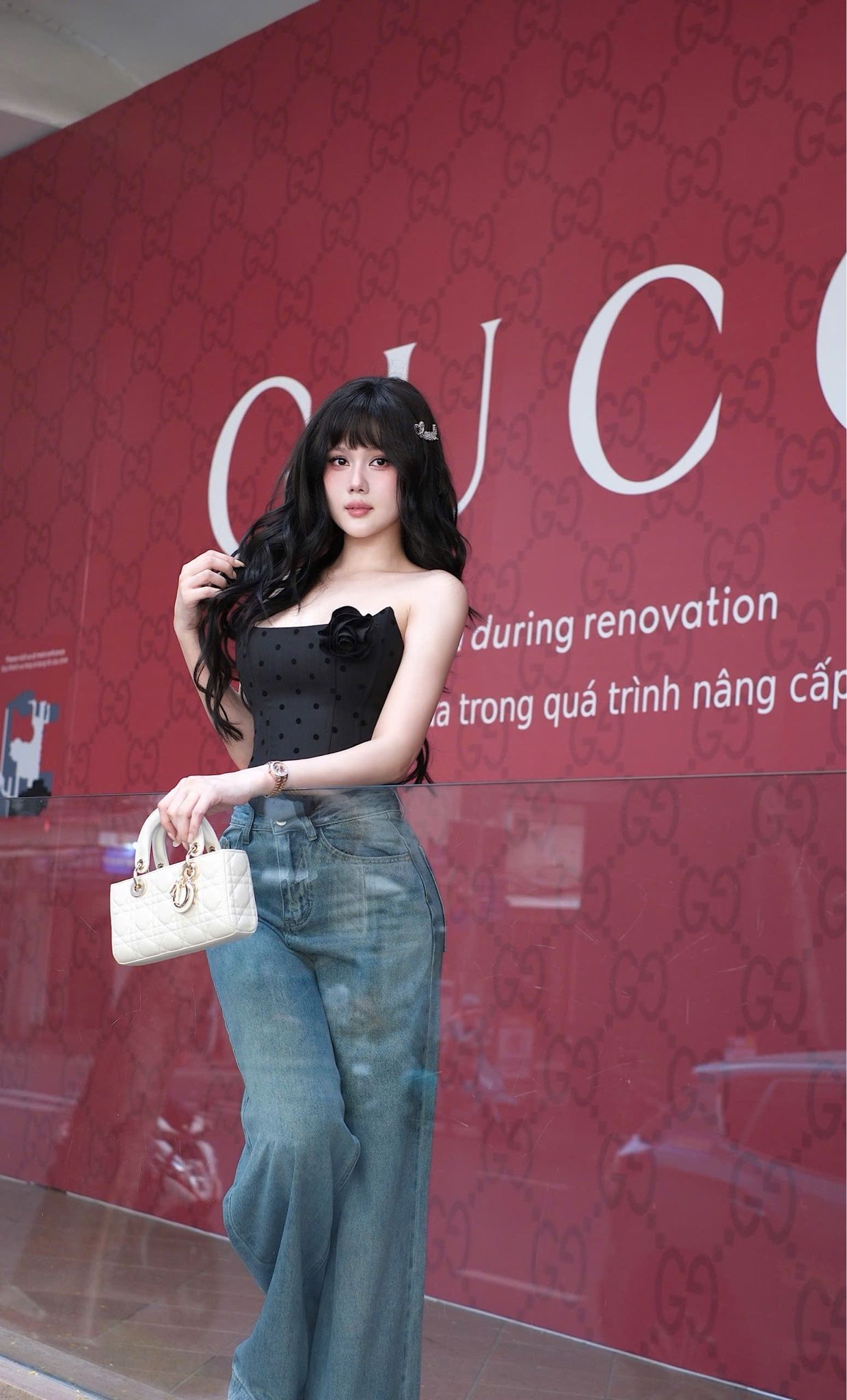 Áo Cup Chấm Bi Kèm Hoa