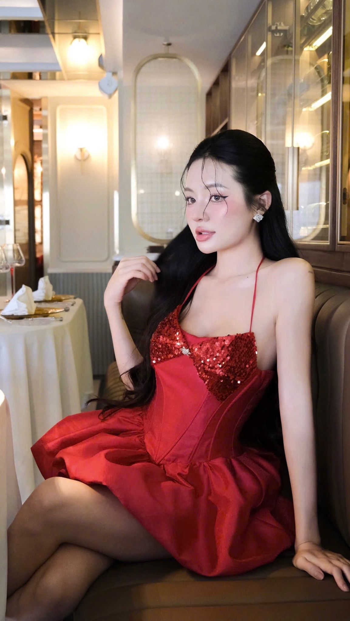 Đầm Yếm Bí kết Kim Sa