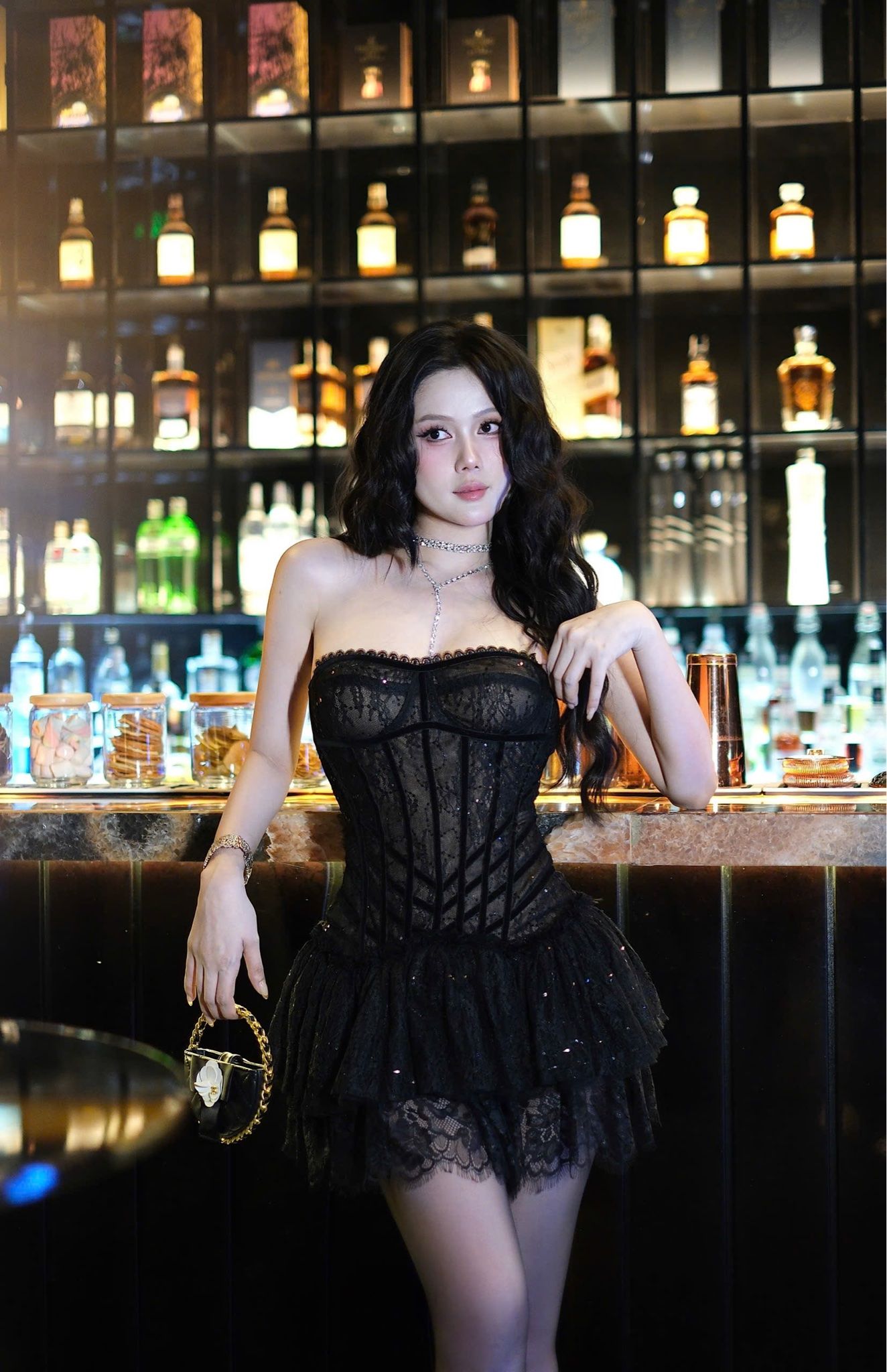 Đầm Cup Lưới Ren Kim Sa