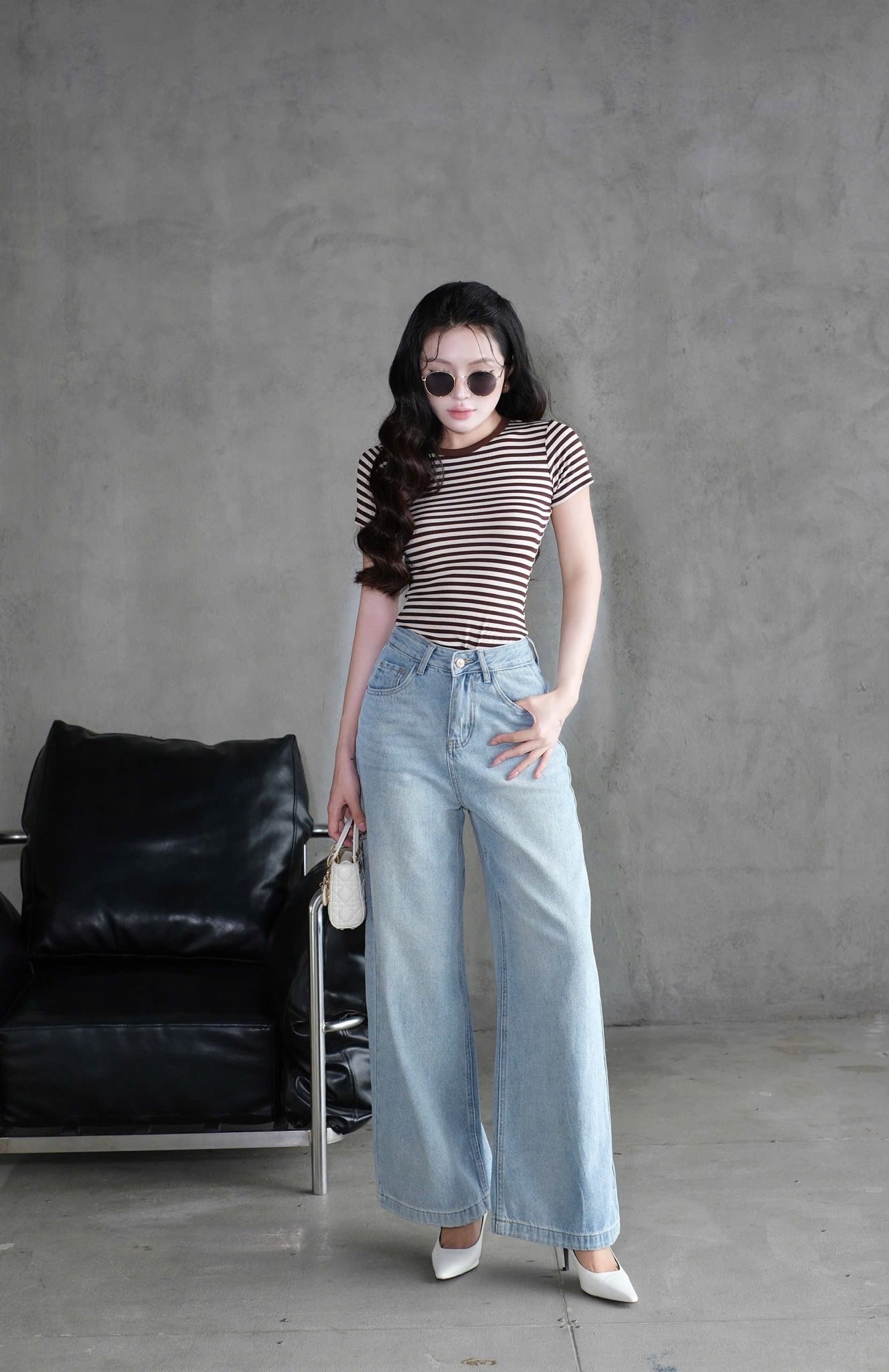 Quần Jean Ống Rộng Kèm Nịt