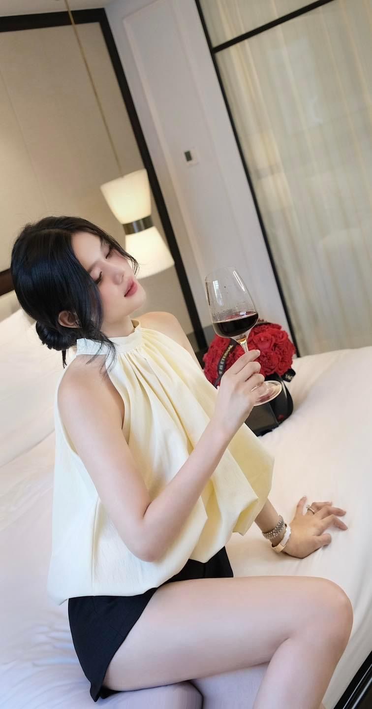 Áo Yếm Tùng Bí