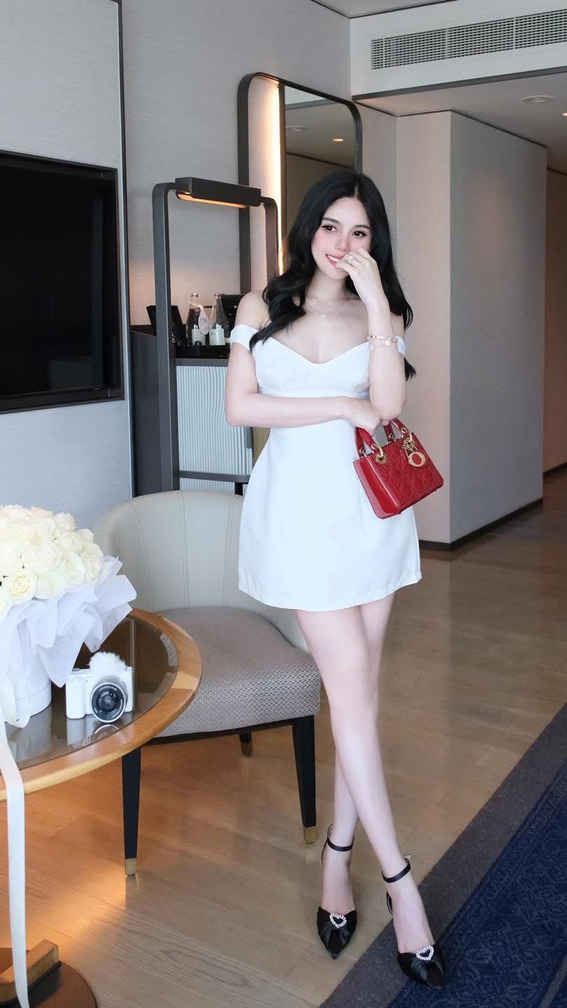 Đầm Xòe Tacta Bẹt Vai