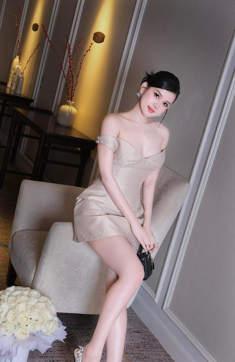 Đầm Xòe Tacta Bẹt Vai