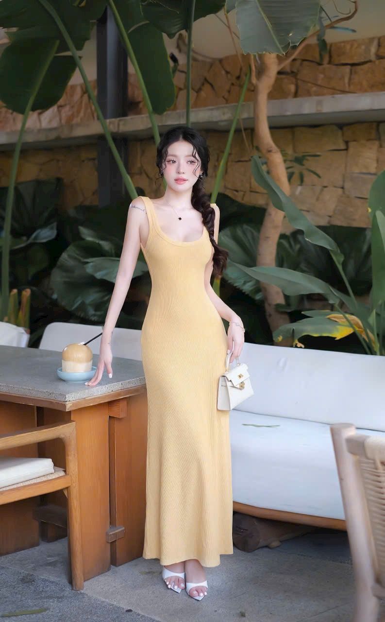 Đầm Thun Cổ U Đuôi Cá
