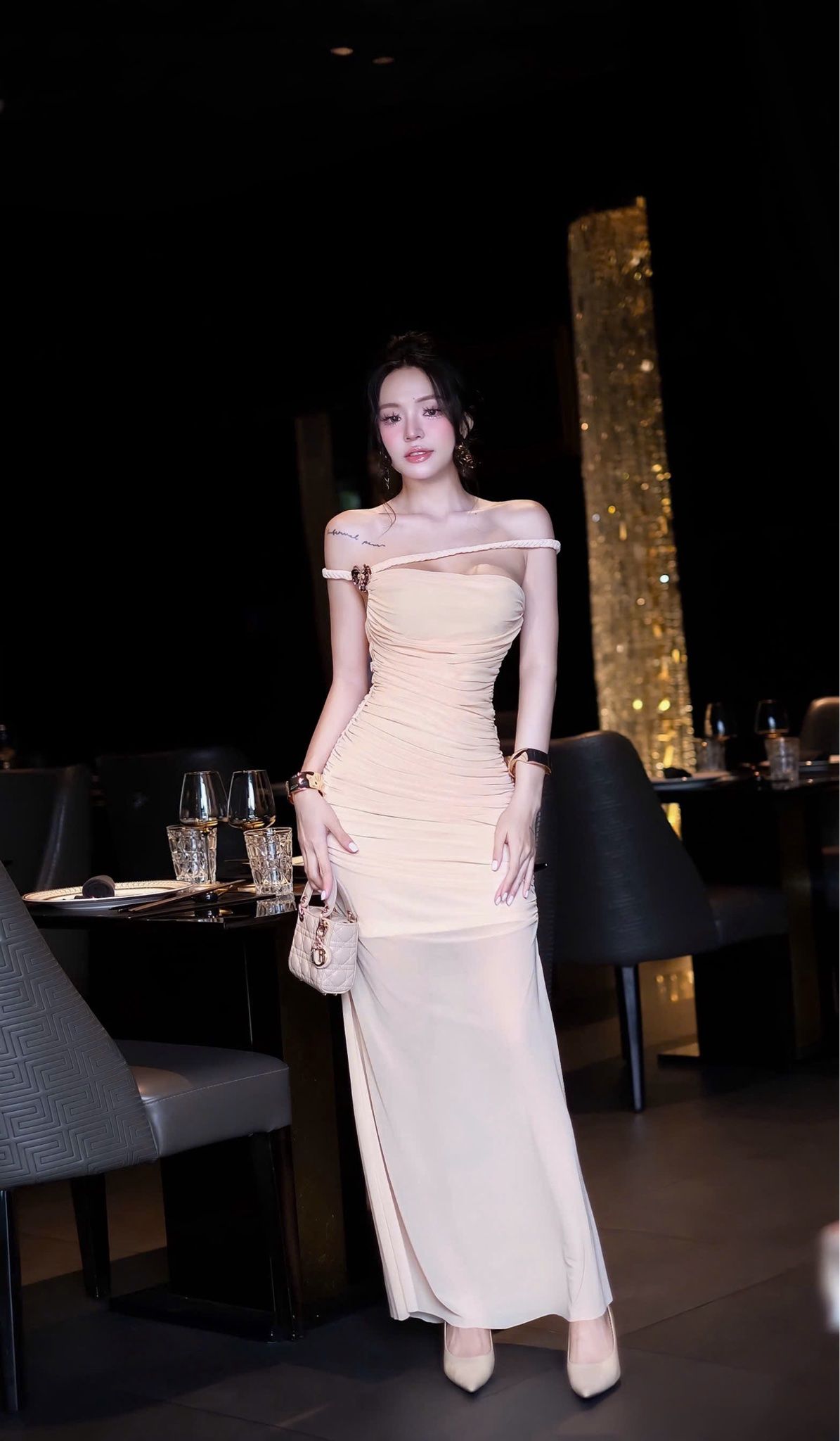 Đầm Thun Lưới Bính Chéo Vai