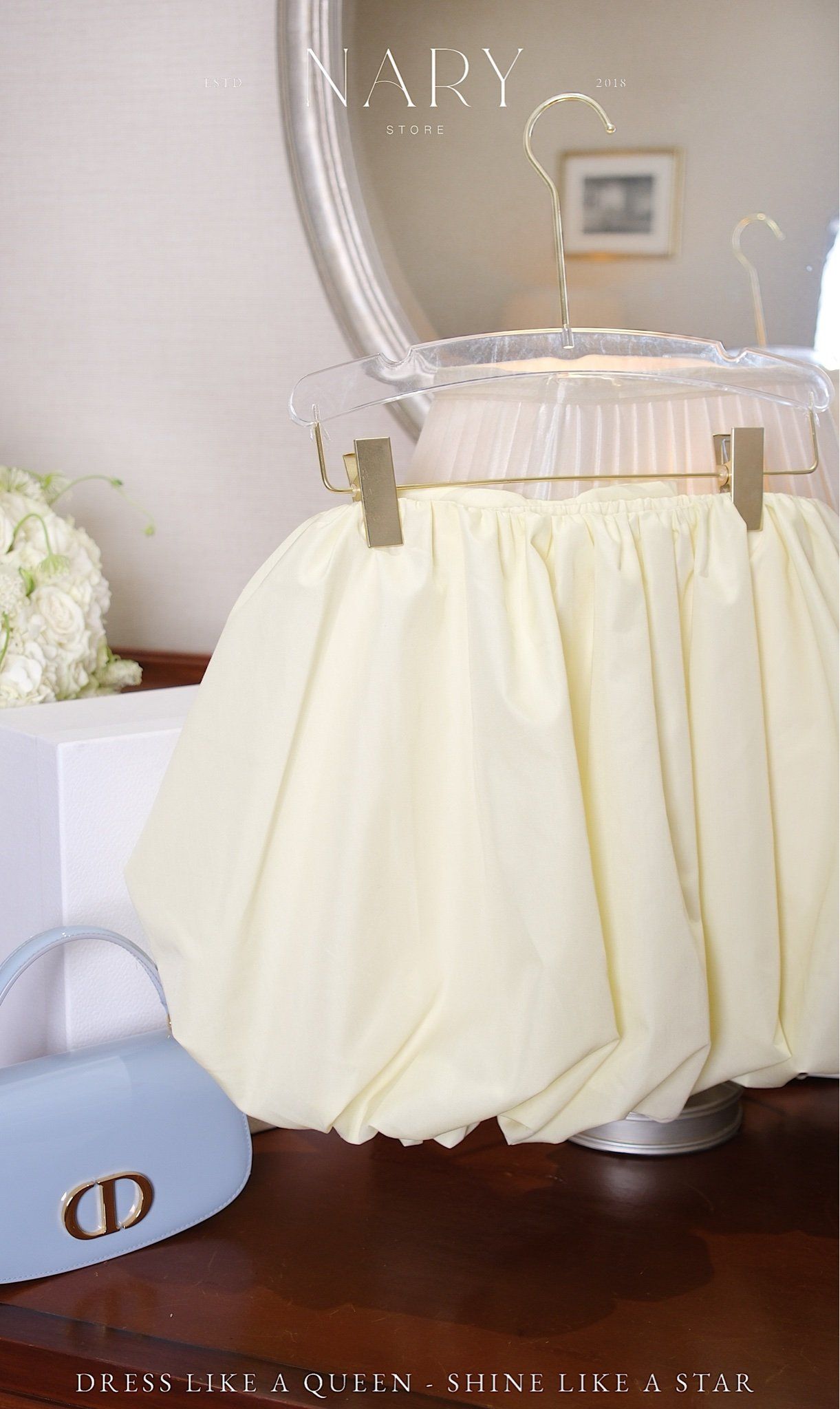 Áo Ống Hở Lưng Đính Nơ Sau
